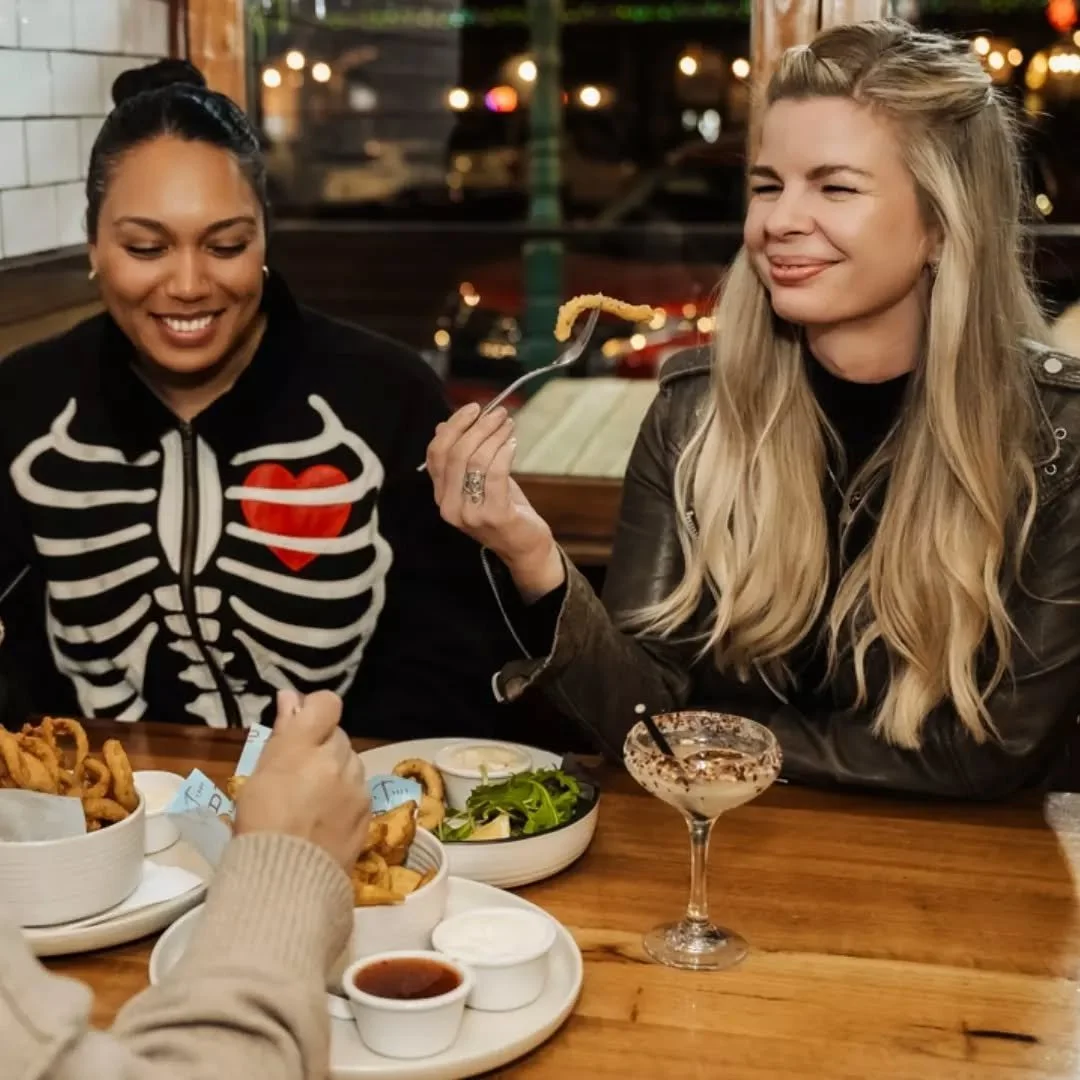 Girls&rsquo; night out, Paddy&rsquo;s style 💫 

Great food, cold drinks, and even better vibes. Book your girls night in by heading to the link in our bio.