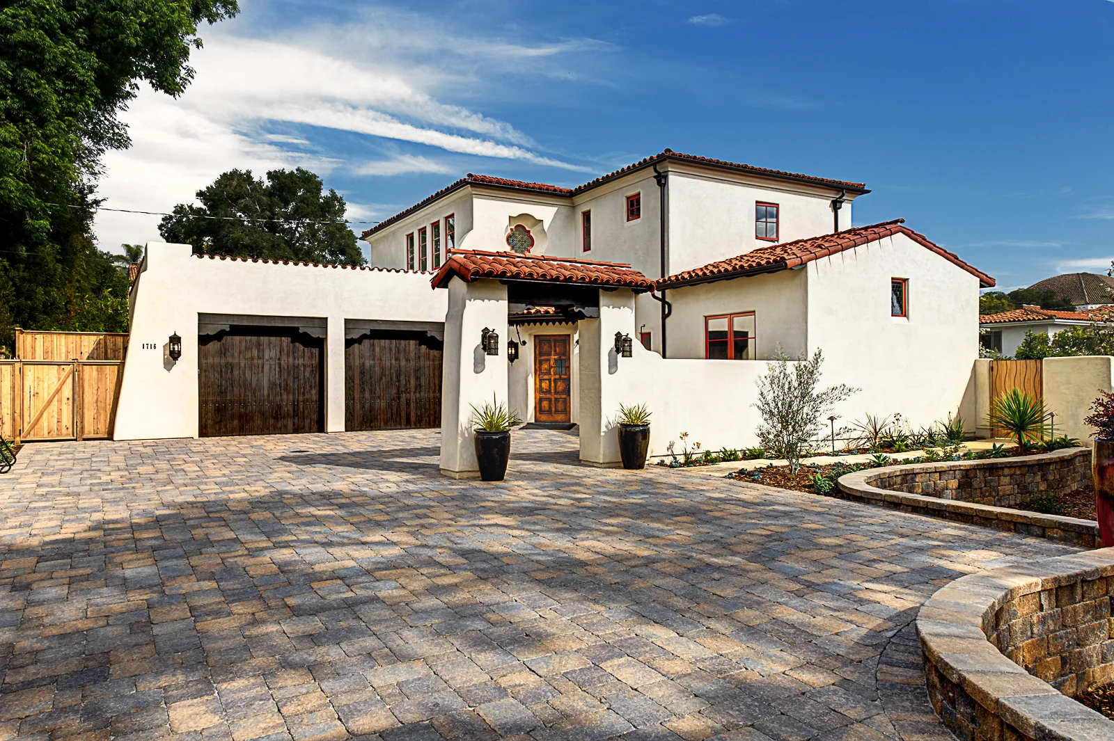 Casa Ortizzi Exterior.jpg