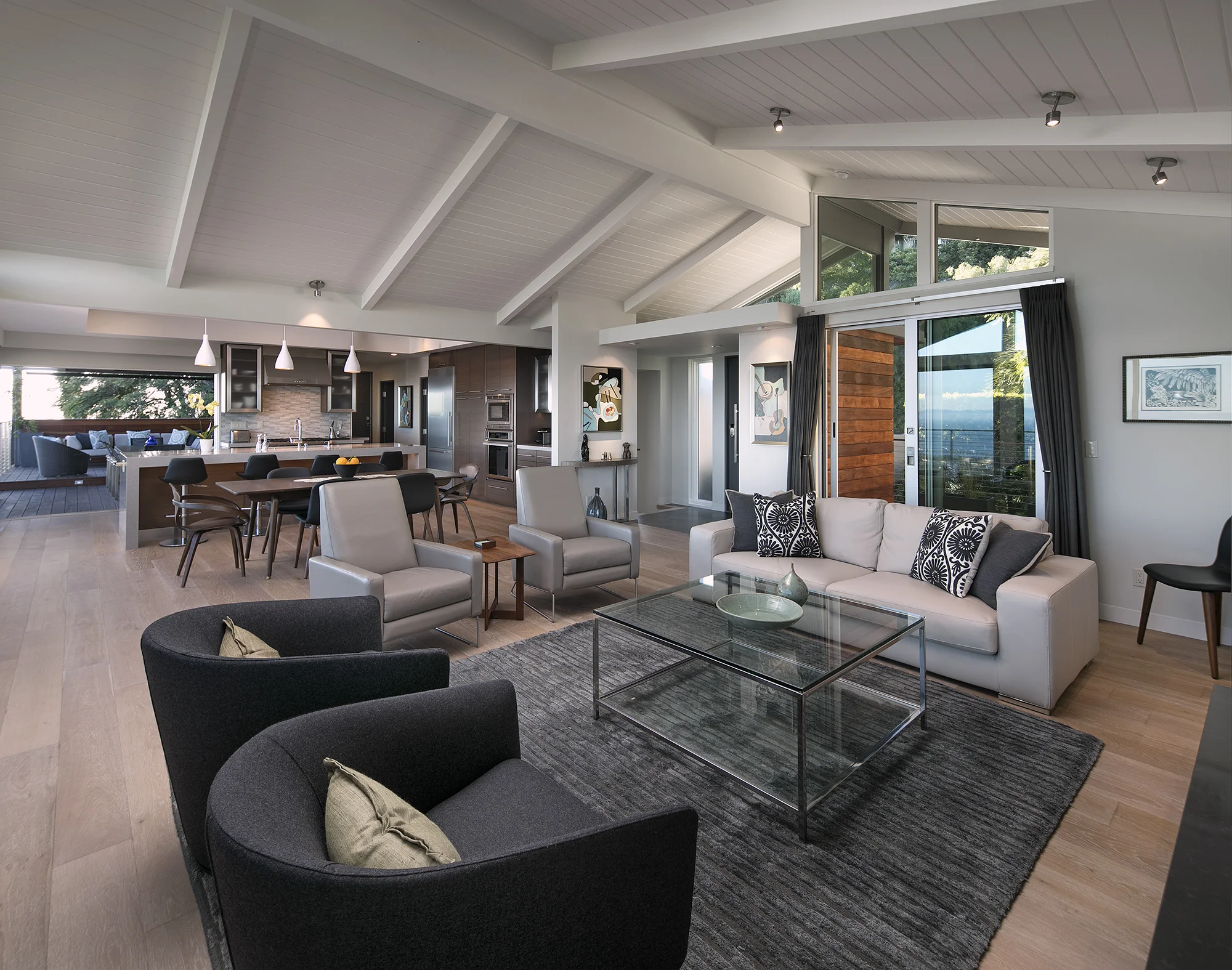 Living Area_web.jpg