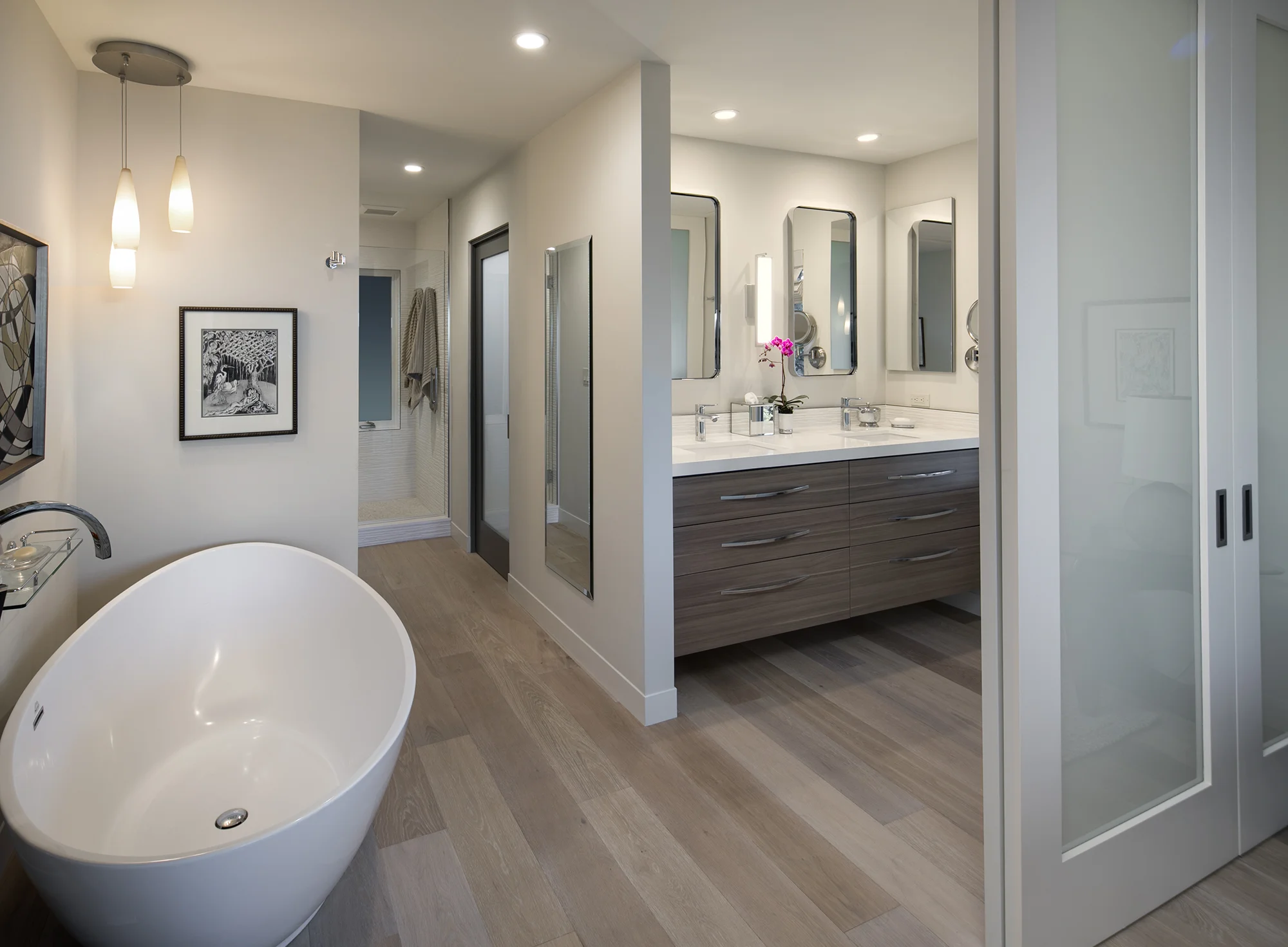 Master Bathroom_web.jpg