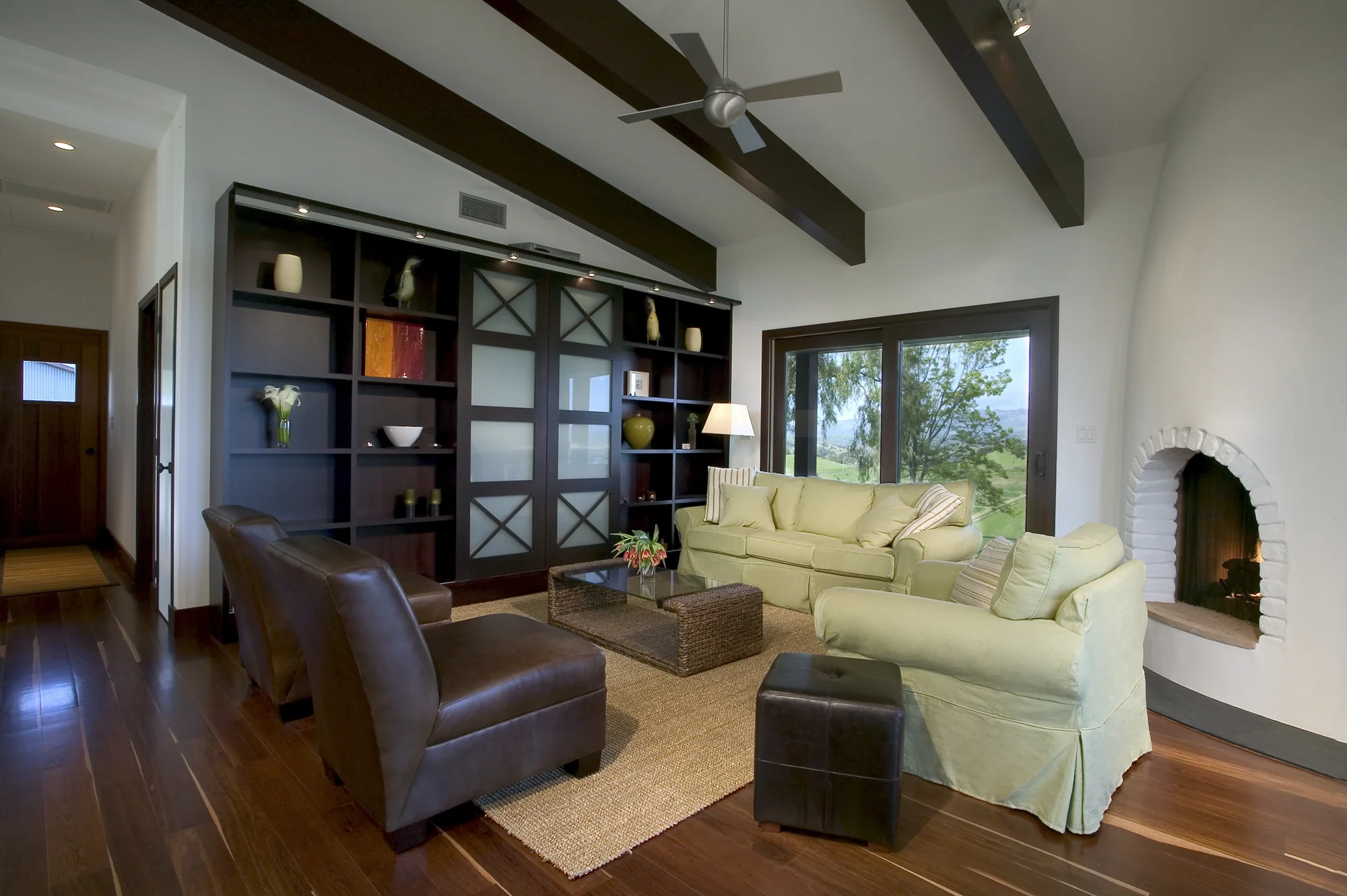 Family Room_web.jpg