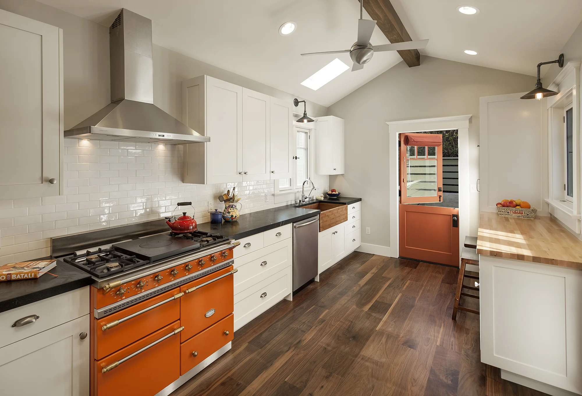 Kitchen_web.jpg