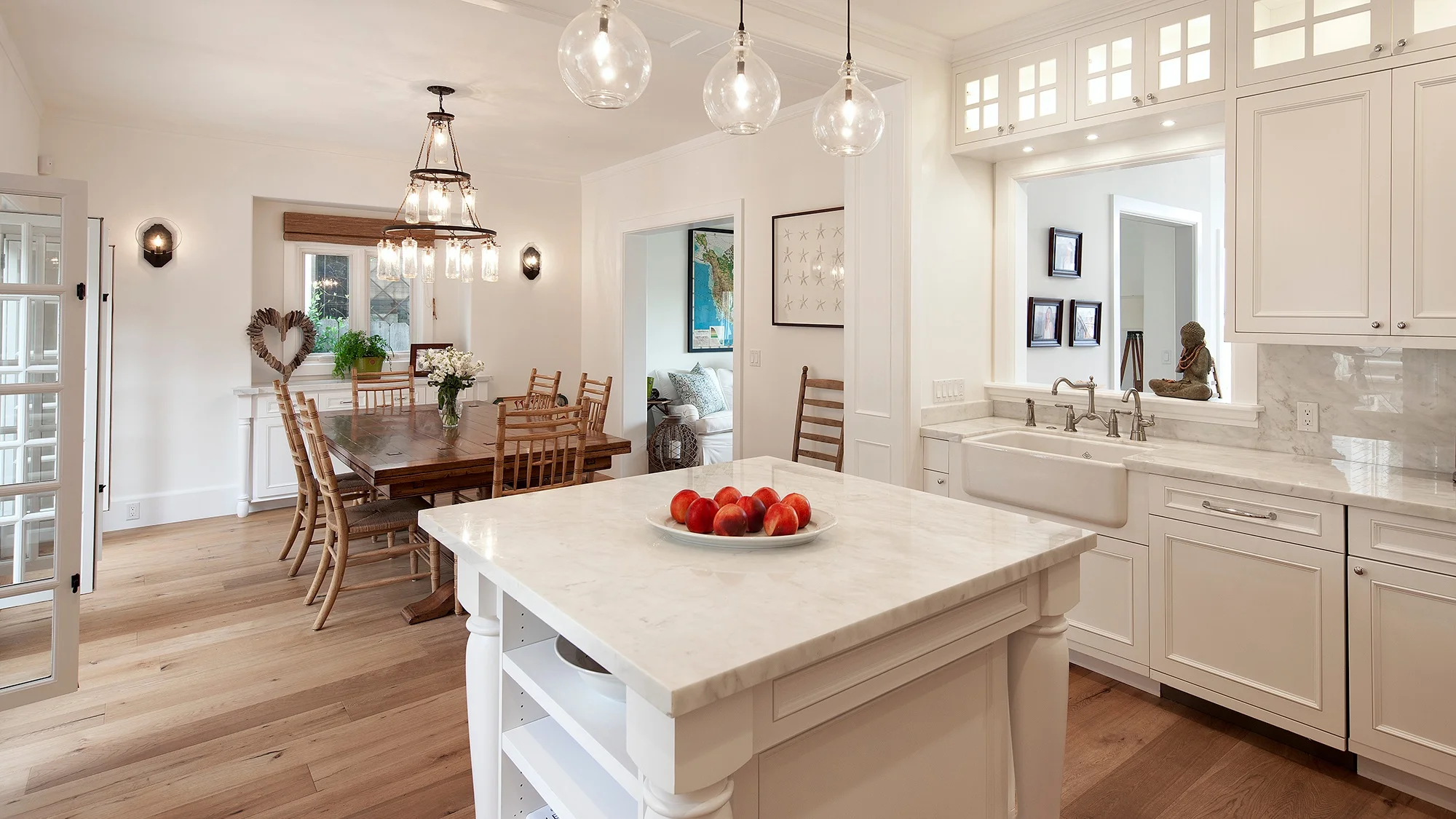 Kitchen to Dining_web.jpg