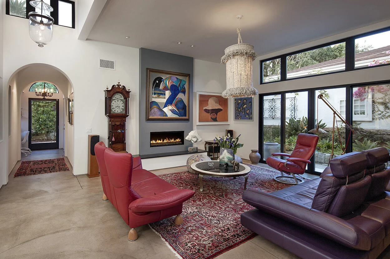 Living Room.jpg