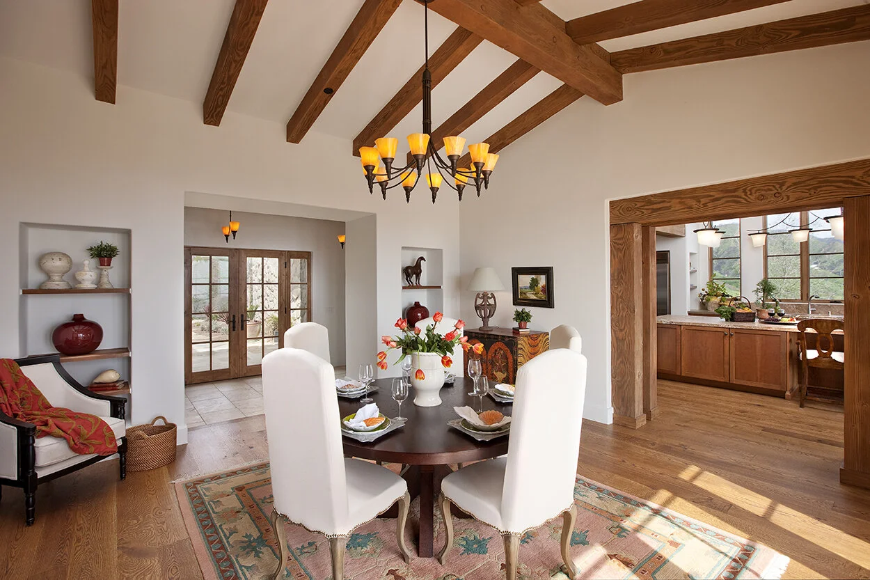 Dining Room.jpg
