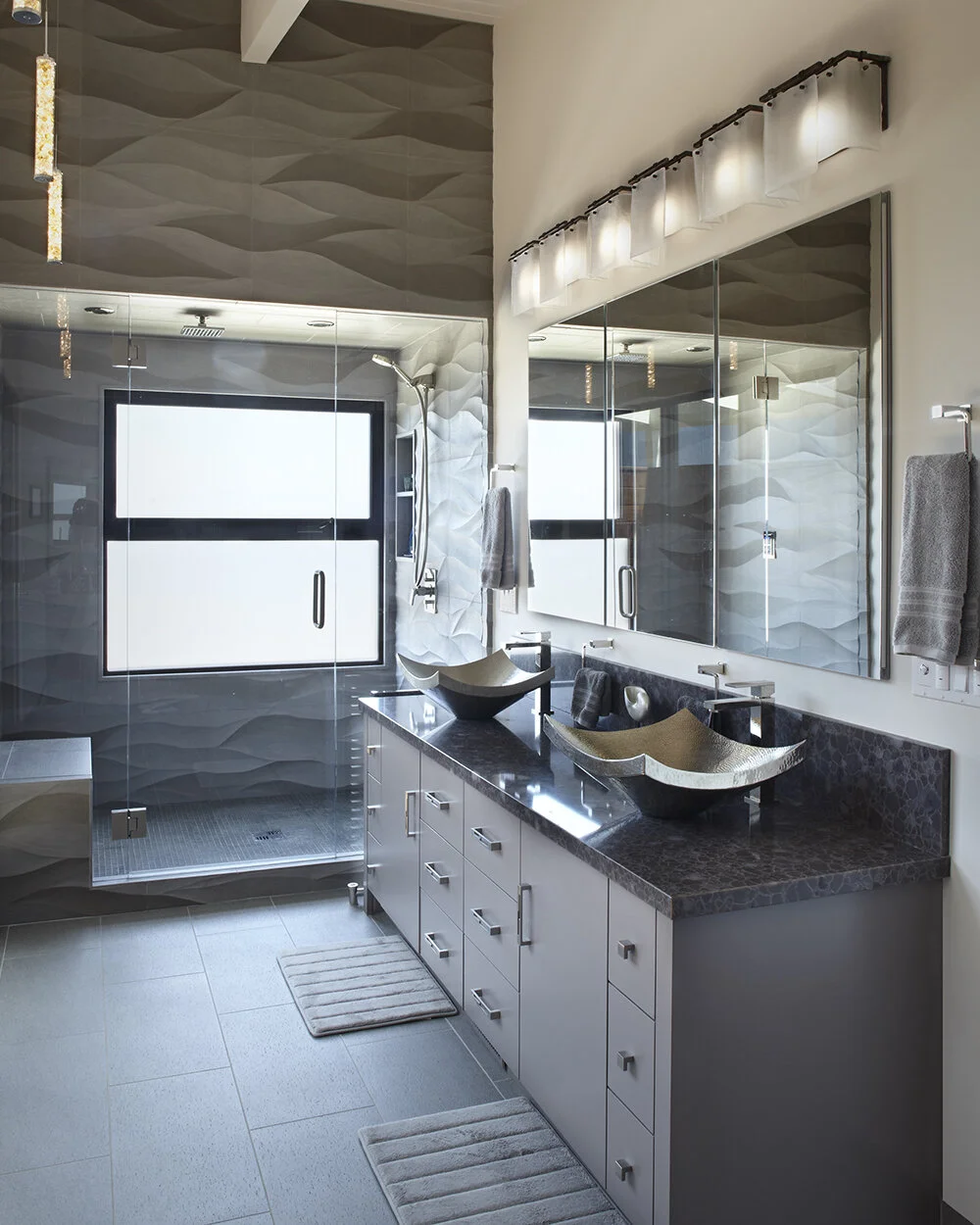 Master Bath.jpg