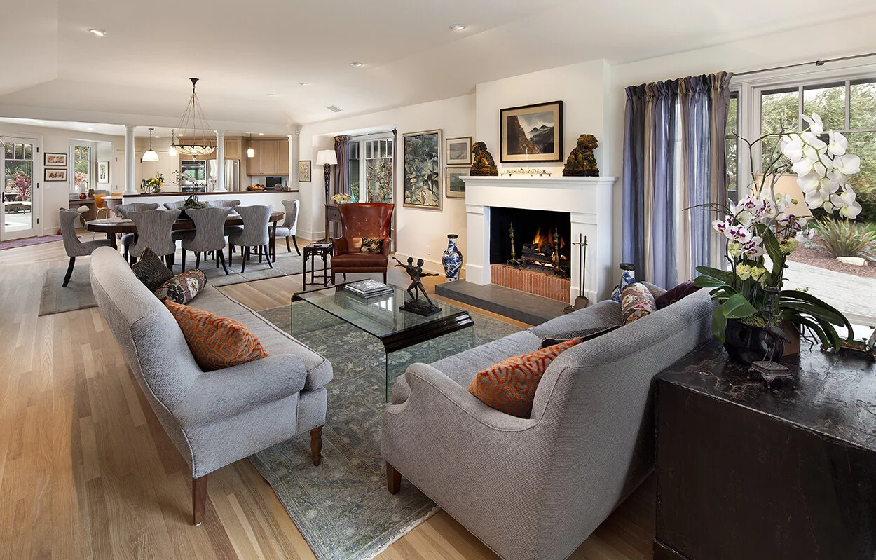 Living Room.jpg