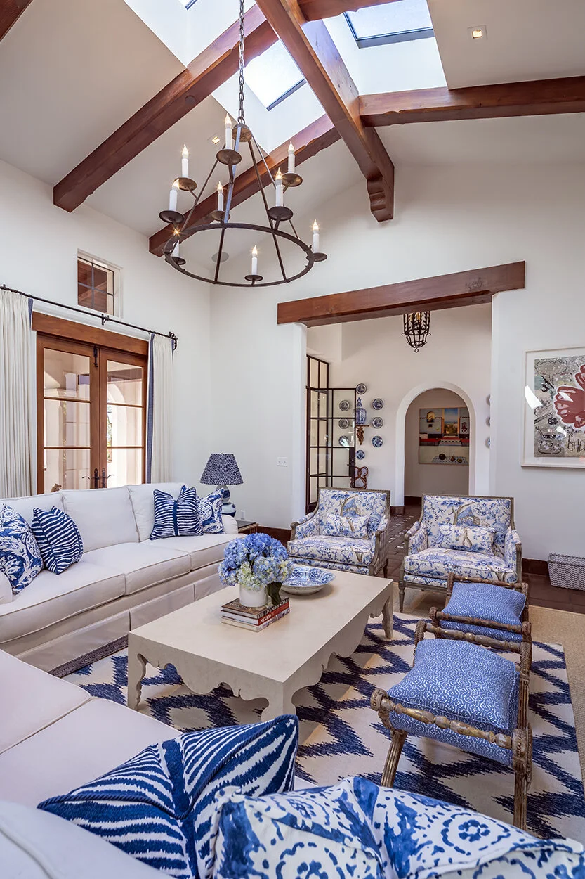 Living Room.jpg