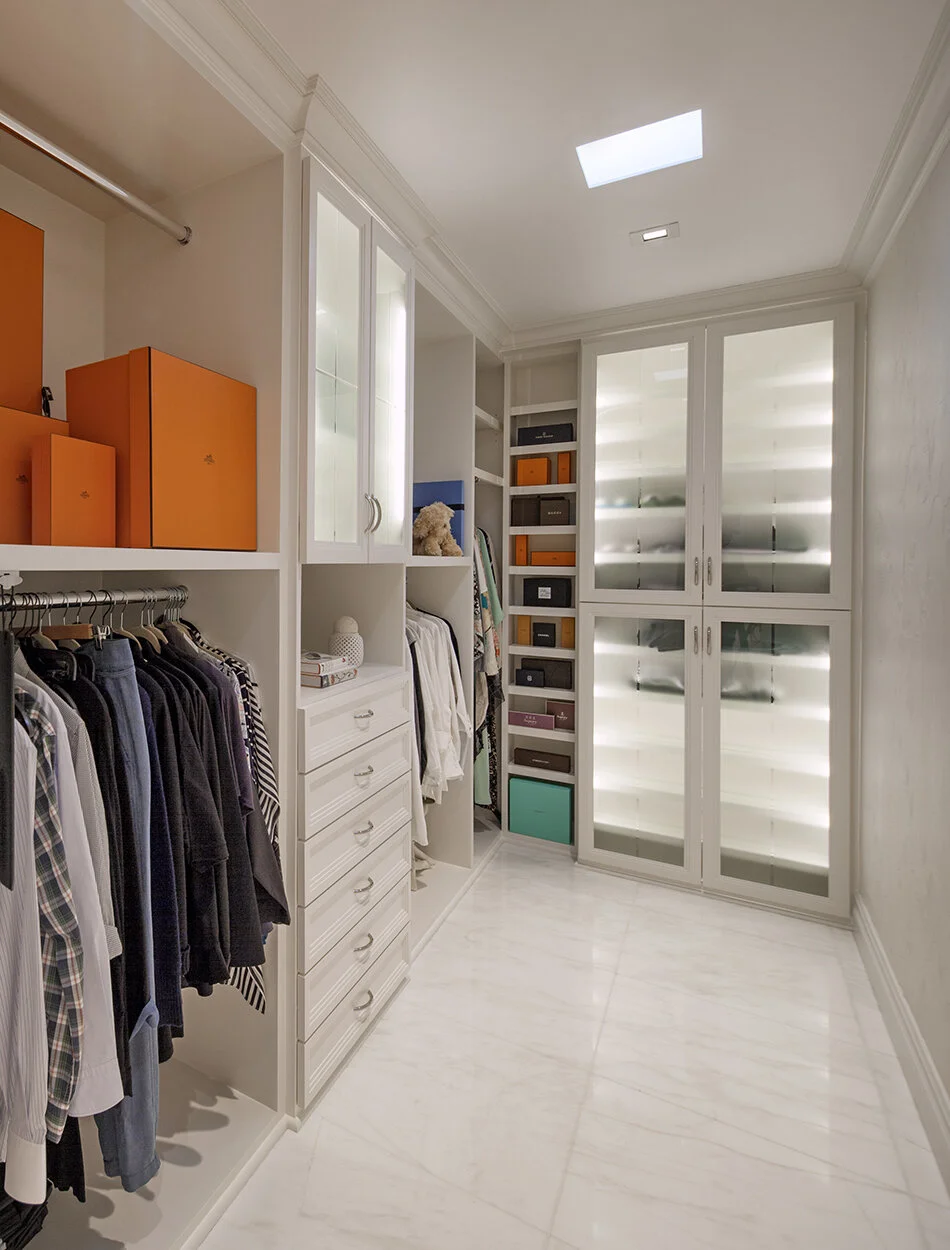 Walk-In Closet.jpg