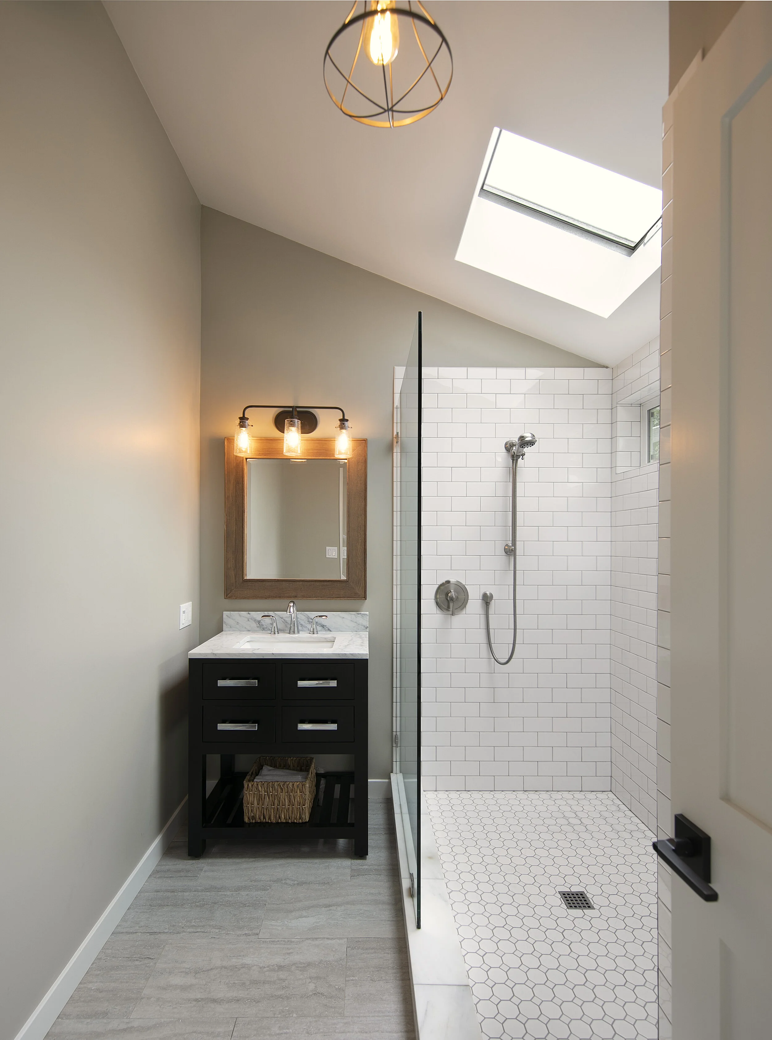 Guest Quarters Bath.jpg