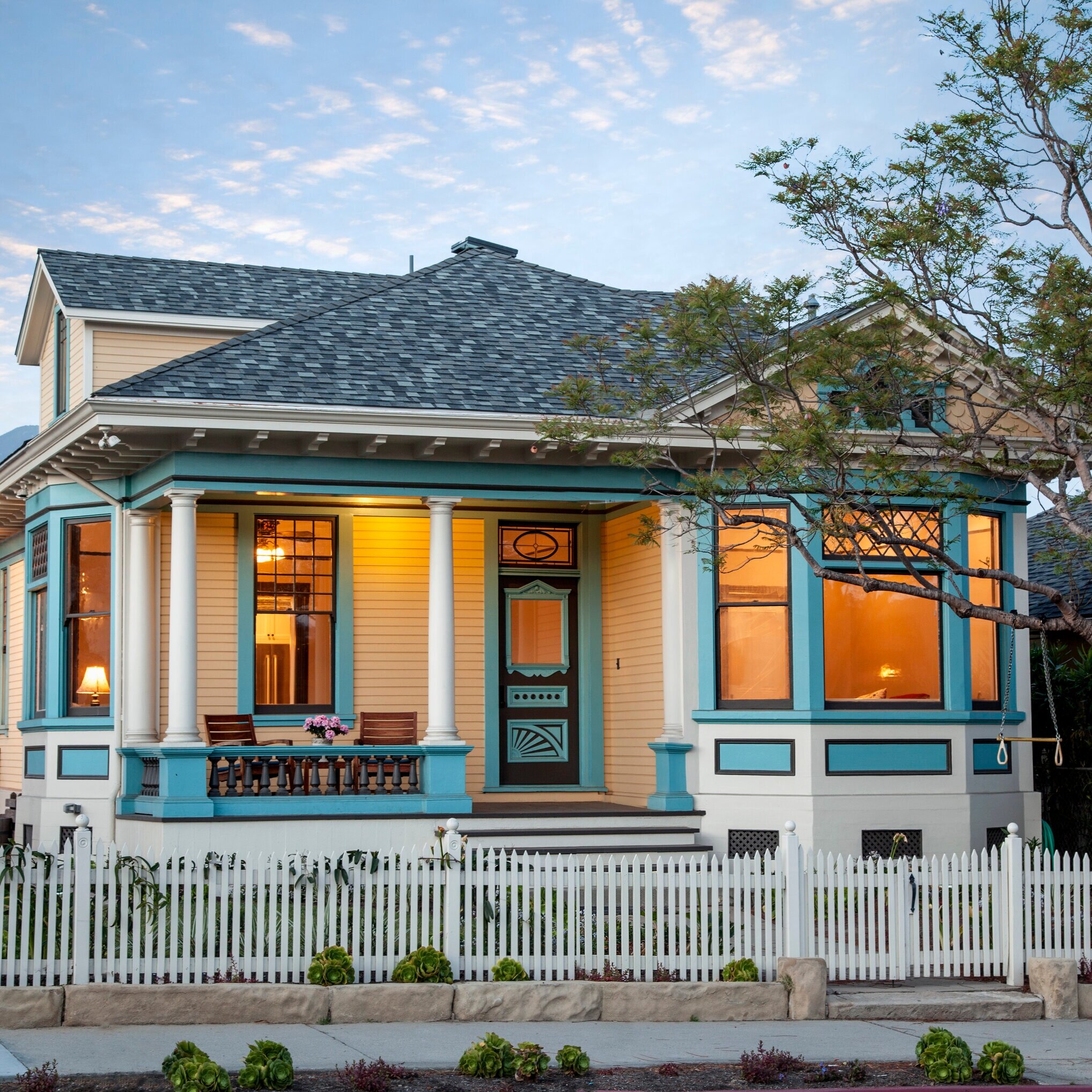 QUEEN ANNE STYLE HOME