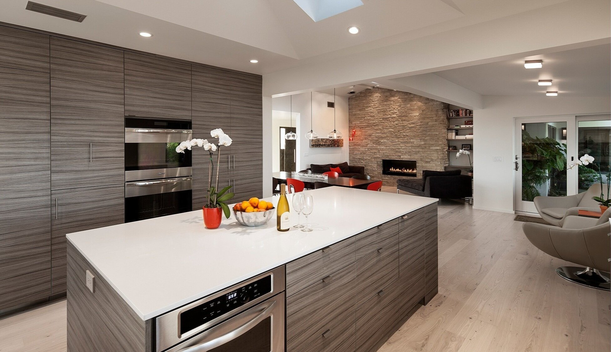 Kitchen%2B-%2BKent%2BMixon_web.jpg