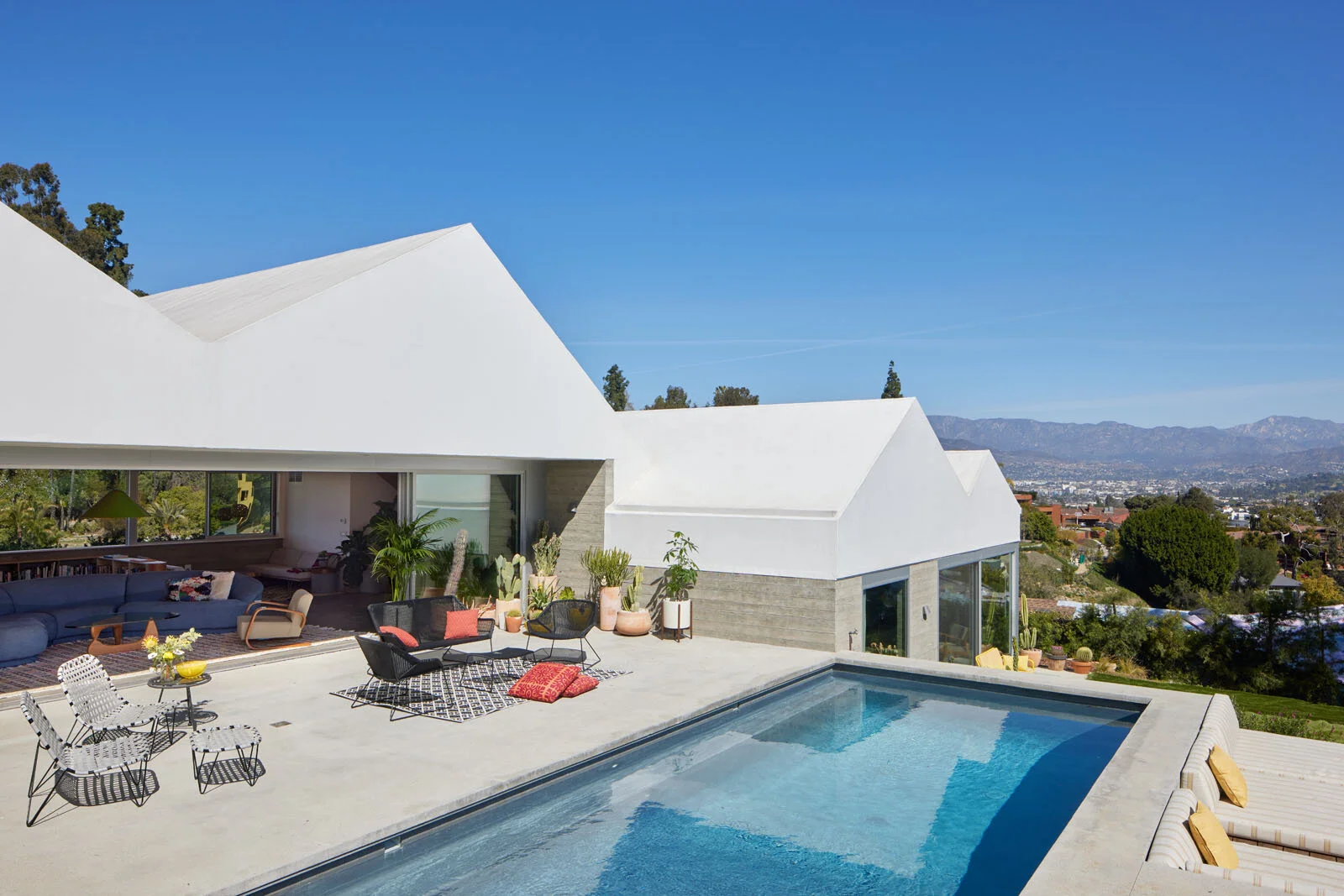 HilltopsResidence_PhotoByBruceDamonte_08.jpg