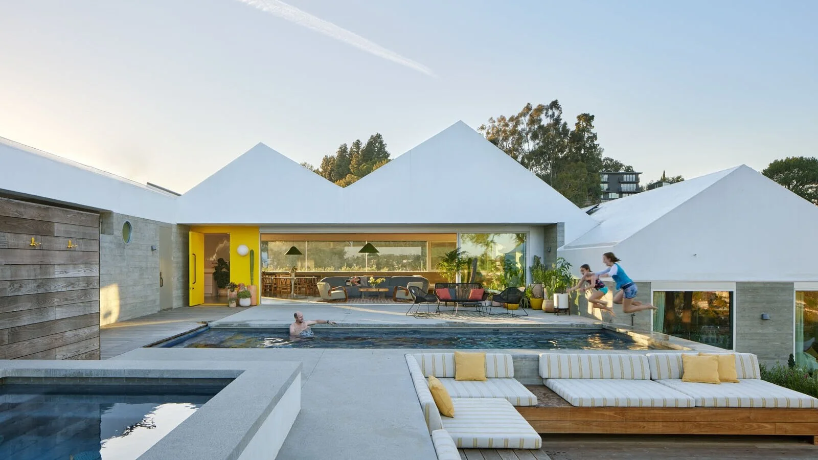 HilltopsResidence_PhotoByBruceDamonte_10.jpg