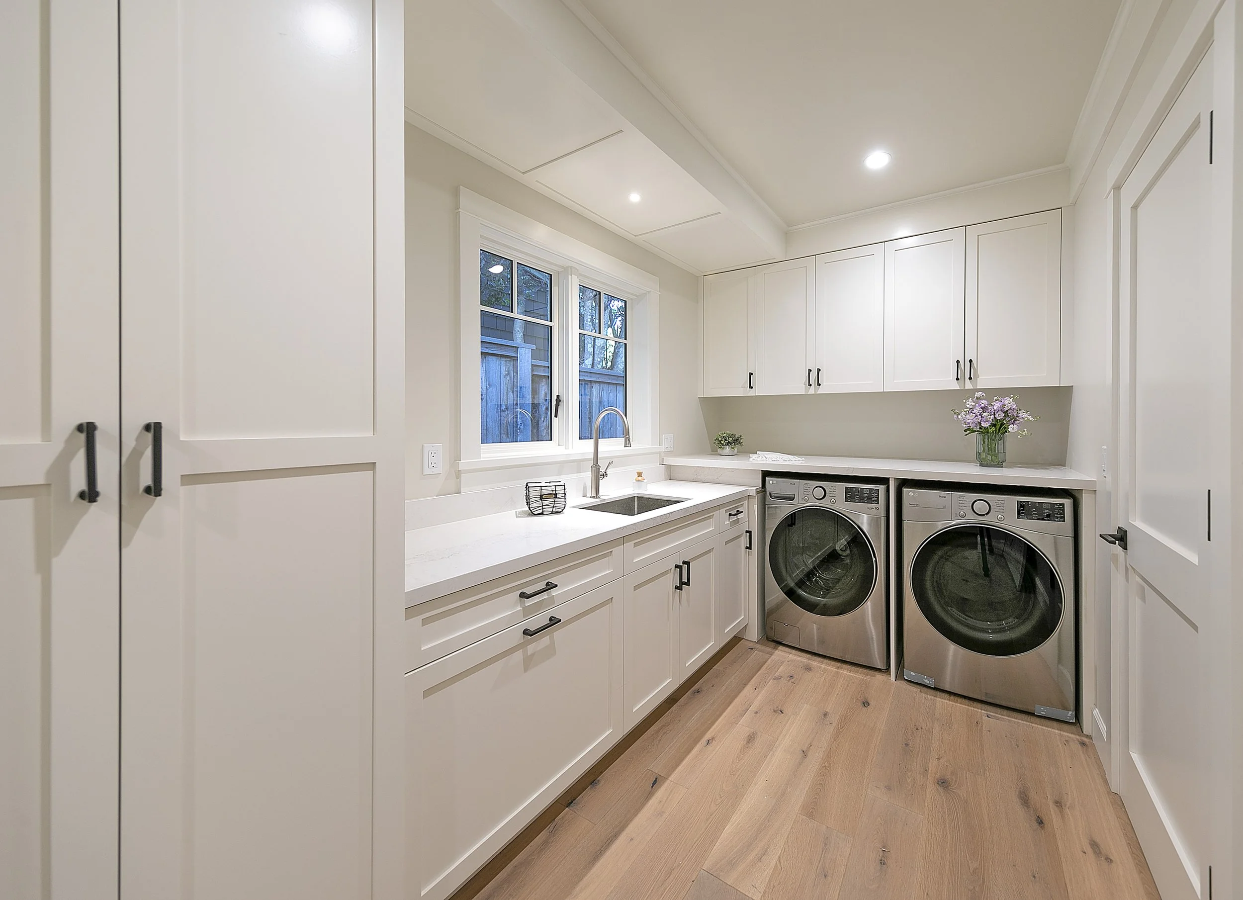 2327EdgewaterWay_06.jpg