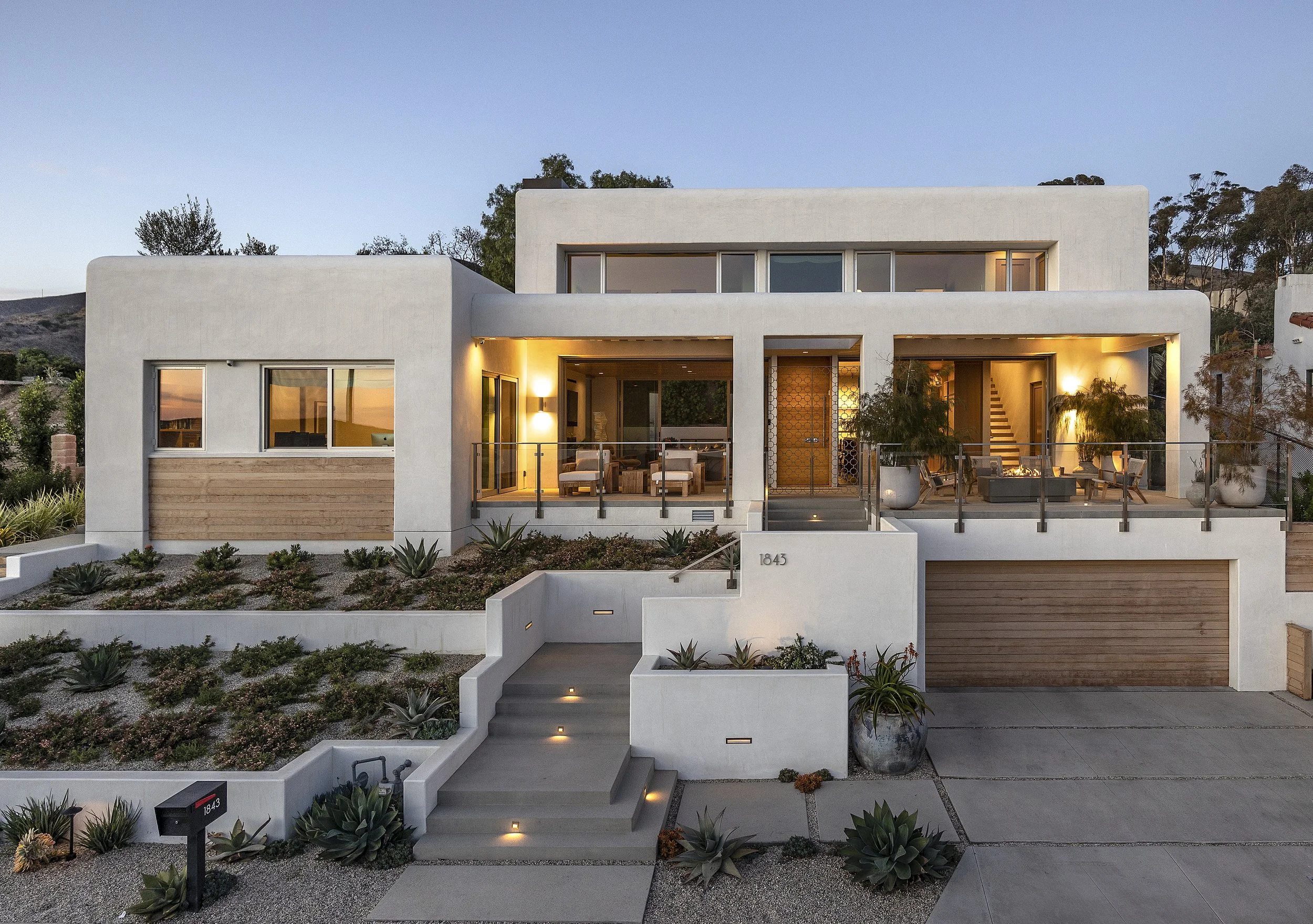 1843Hillcrest_07.jpg