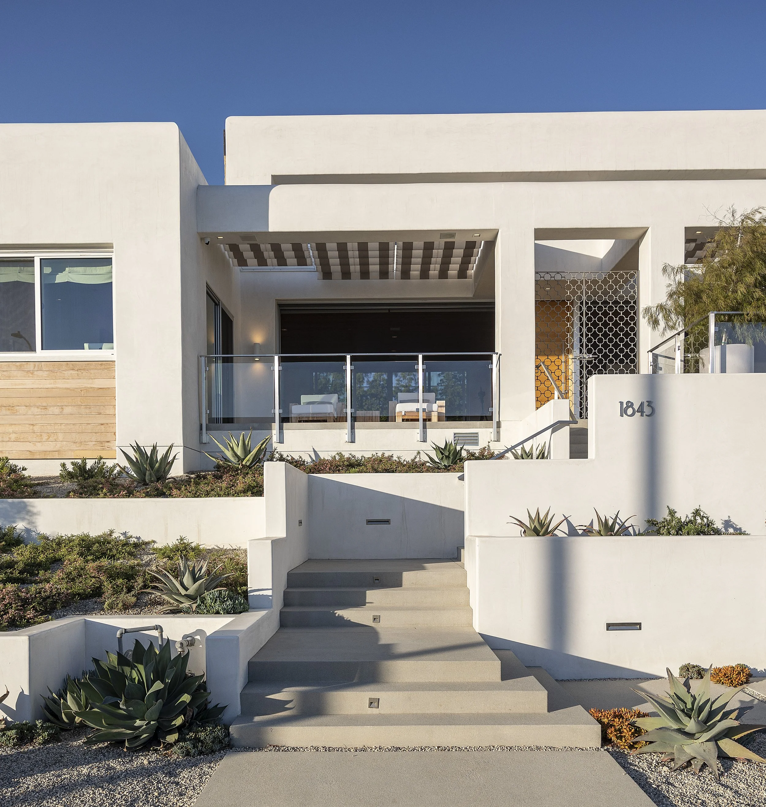 1843Hillcrest_28.jpg