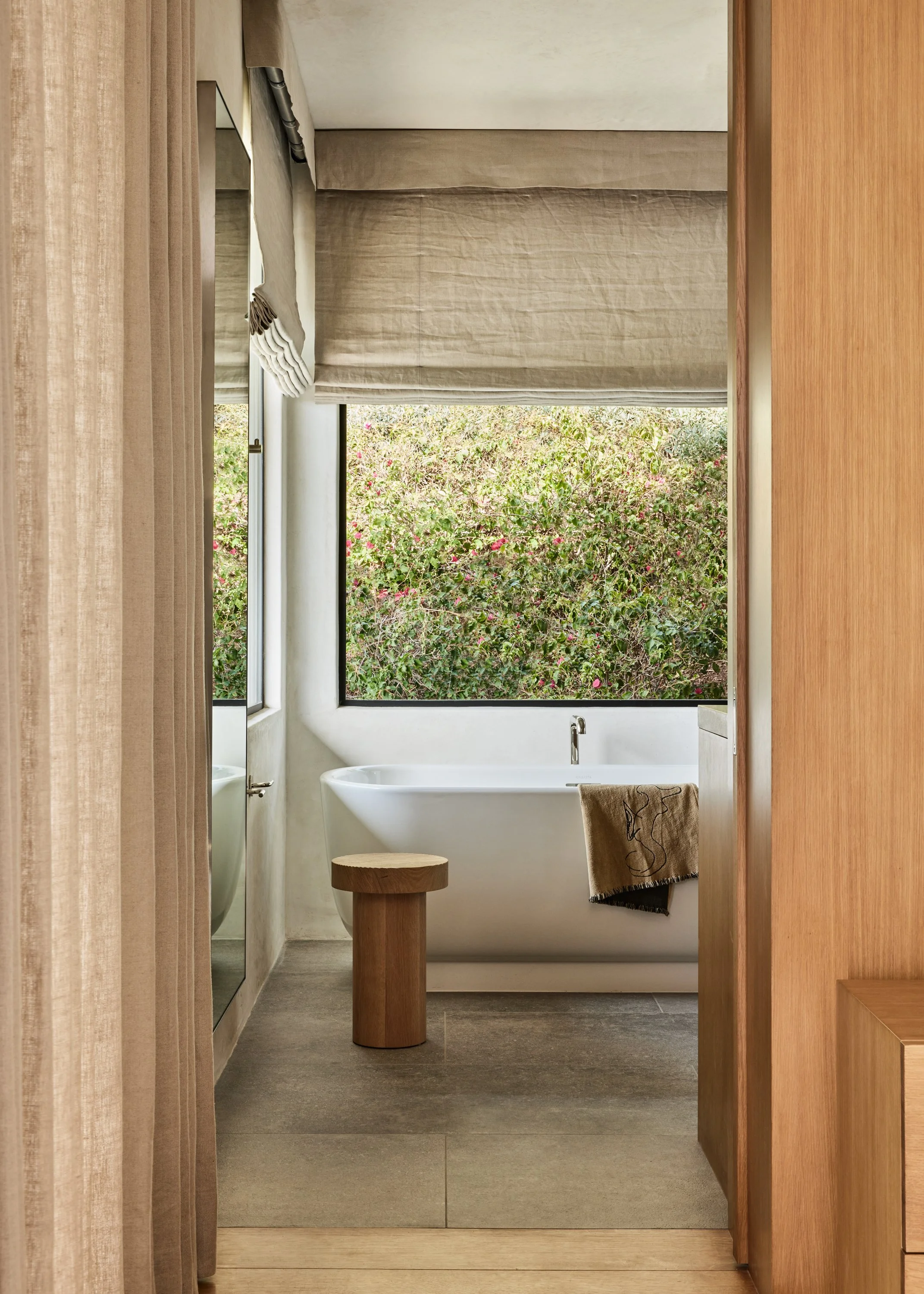 McShane-Lee_Primary-Bathroom_043.jpg