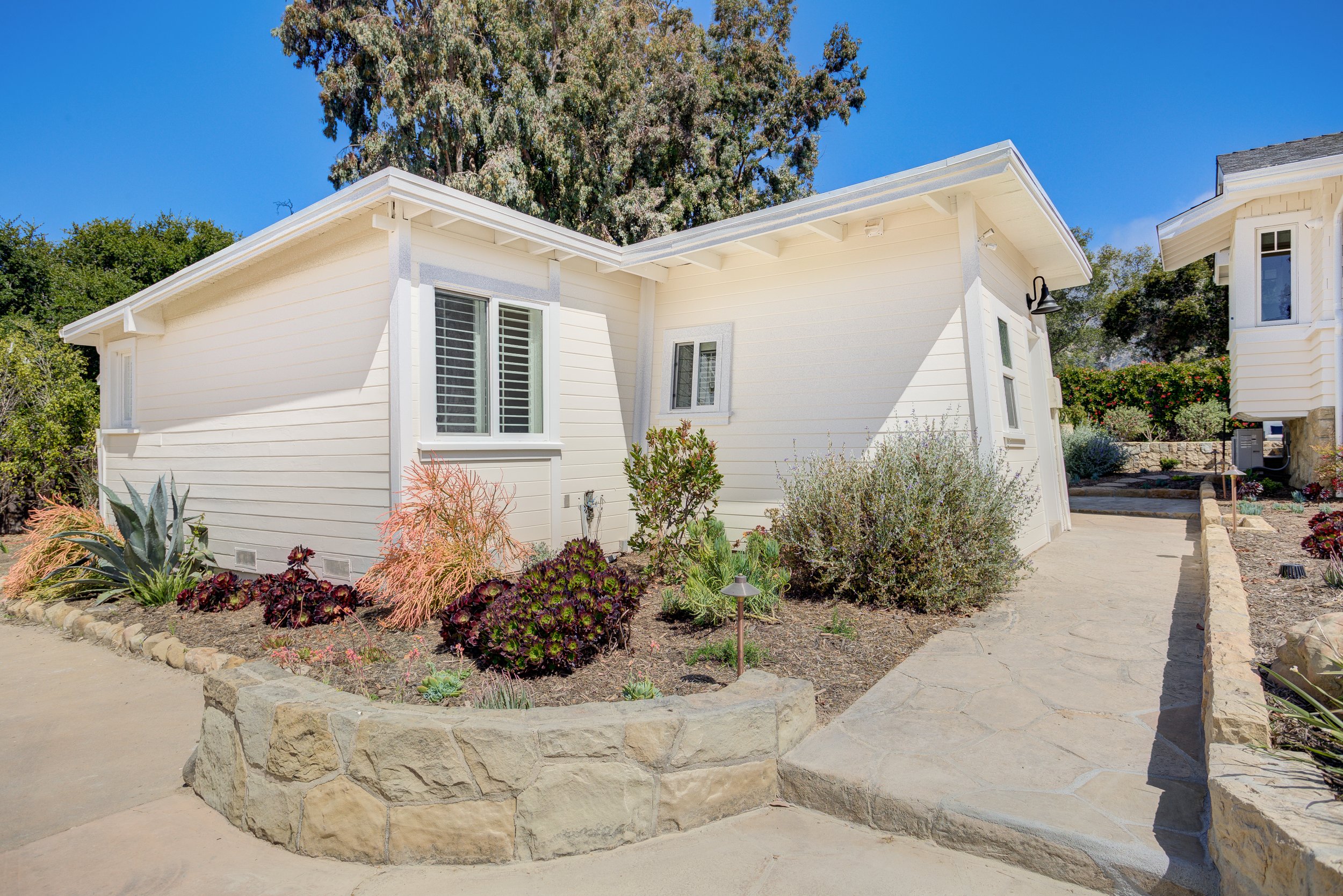 329 SAN YSIDRO RD-112.jpg
