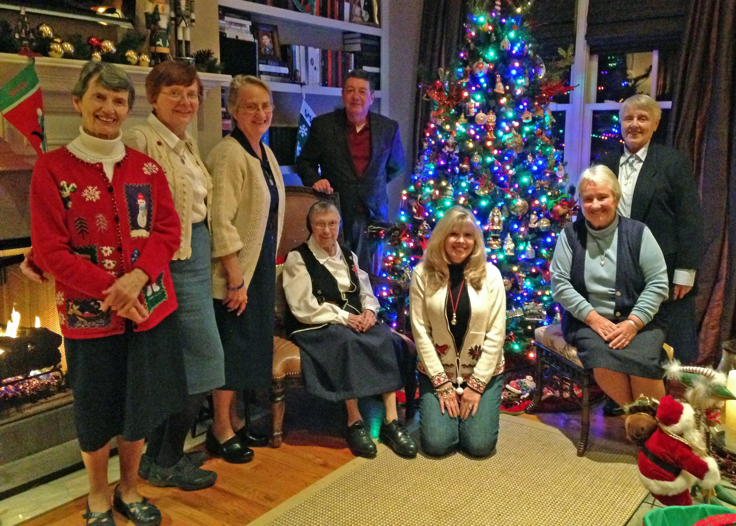  The Daughters of Charity visit us for Christmas dinner. 
