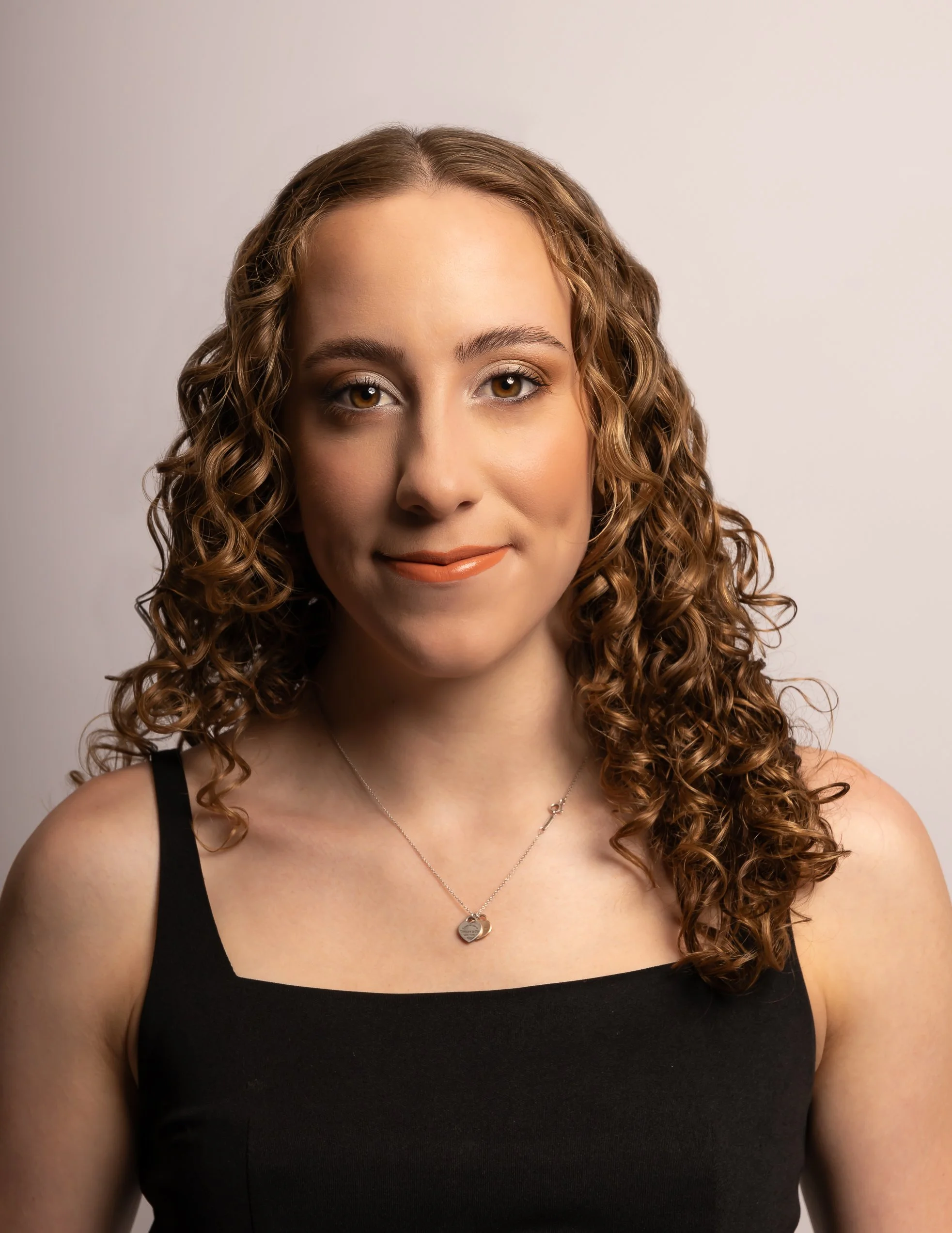 Aimee Headshot.final-1.jpg