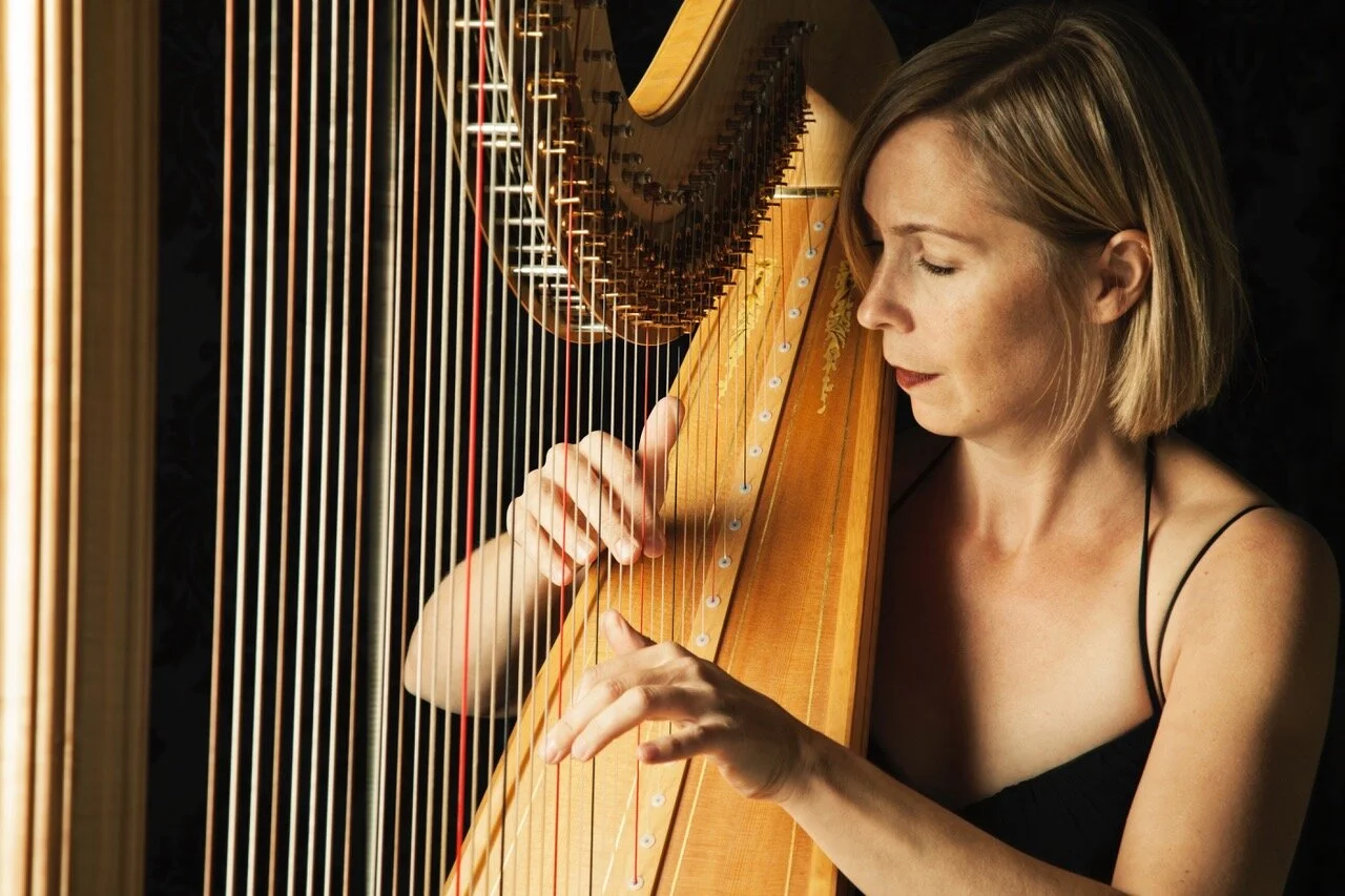 Heidi Krutzen performs Britten Ceremony of Carols &amp; World premiere Chilcott A Christmas Oratorio with Philharmonia BBC Radio 3 deferred broadcast