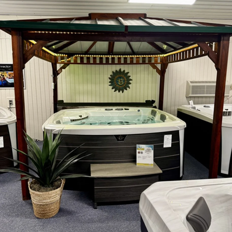 Crown-resort-hot-tub-for-sale.jpg