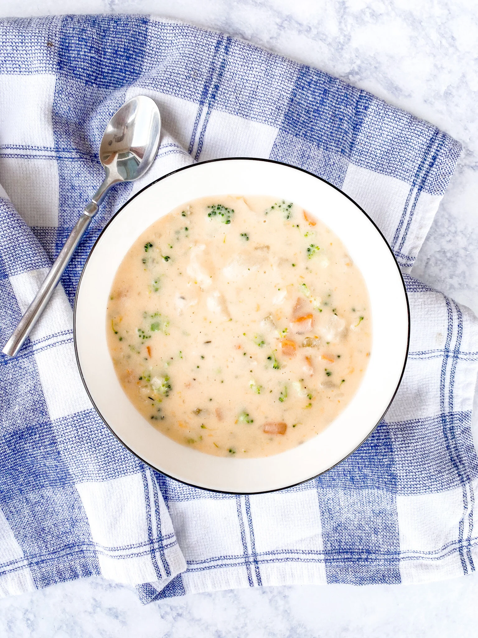 Soup Sundays: Broccoli Cheddar Soup