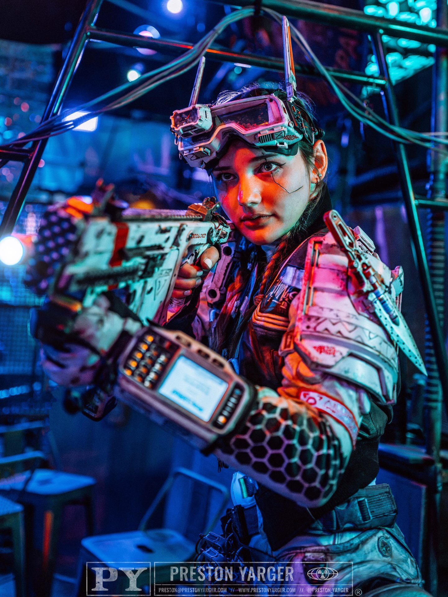 Describe @kylie.props build loadout.
.
#cyberpunkedgerunners #cyberpunk #neotropolis #cyberpunk2077 #marathon @neotropolisevent