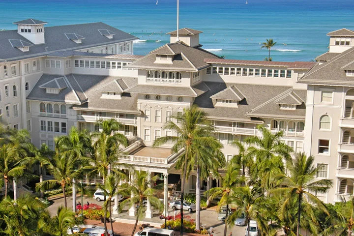 Moana-Surfrider.jpg