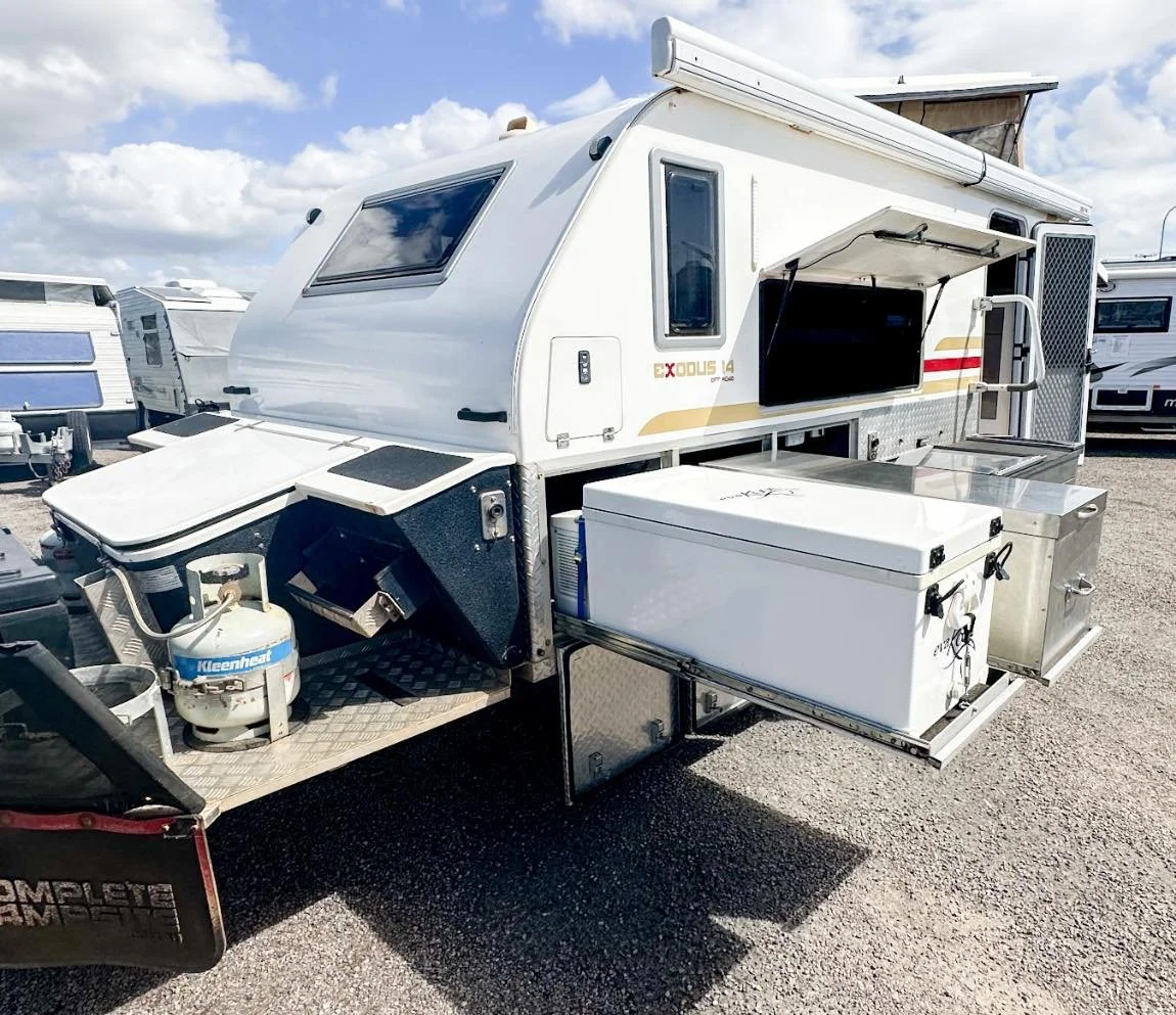 Stock #7 Complete C4mpsite Exodus 14 Hybrid — Caravanmart