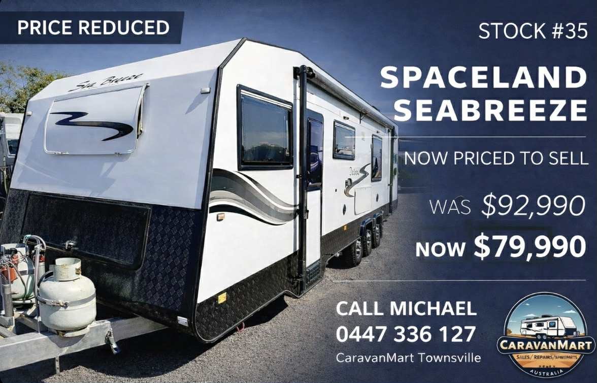 *** PRICE REDUCED ***Stock #35 Spaceland SeaBreeze Triple Bunk Tri Axle 