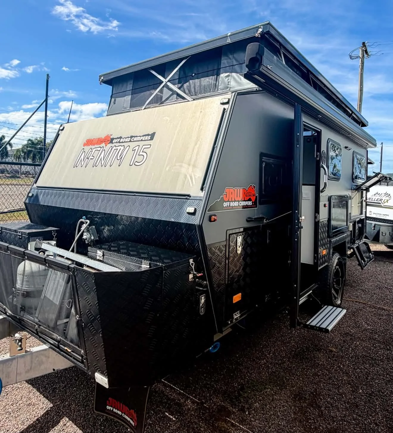 Stock #22  JAWA INFINITY 15 – BUNK MODEL