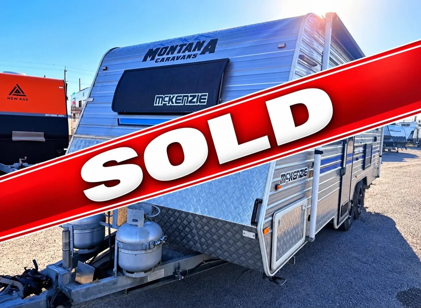 ****SOLD *** Stock #30 ⁠2017 MONTANA McKENZIE 21’ – SEMI OFF-ROAD 