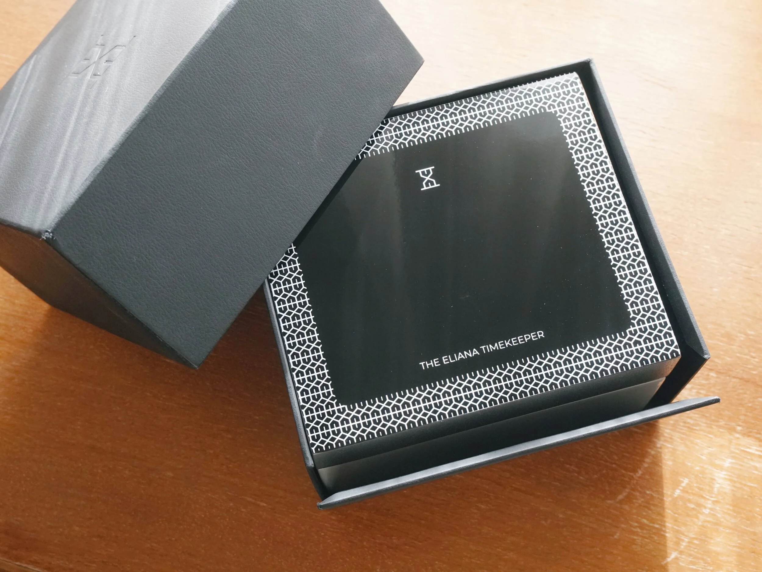 Lacquered Wooden Watch Box