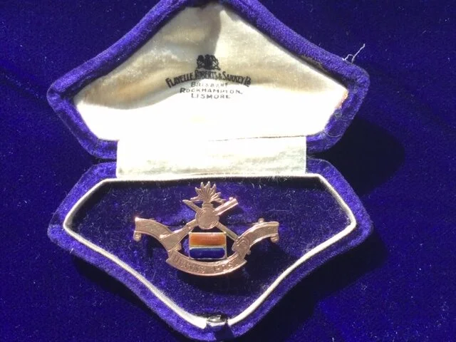 WW1 Australian Light Horse Gallipoli Quinn's Post Patriotic brooch 