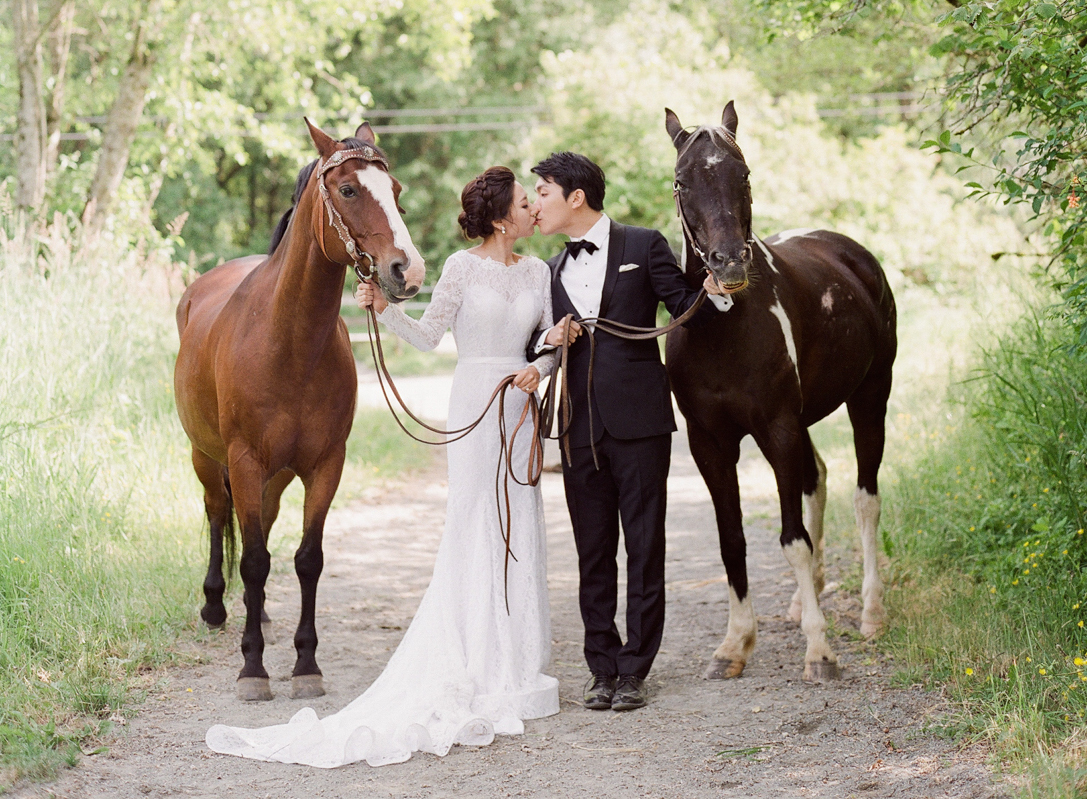 vancouver-pre-wedding-horse-08.jpg
