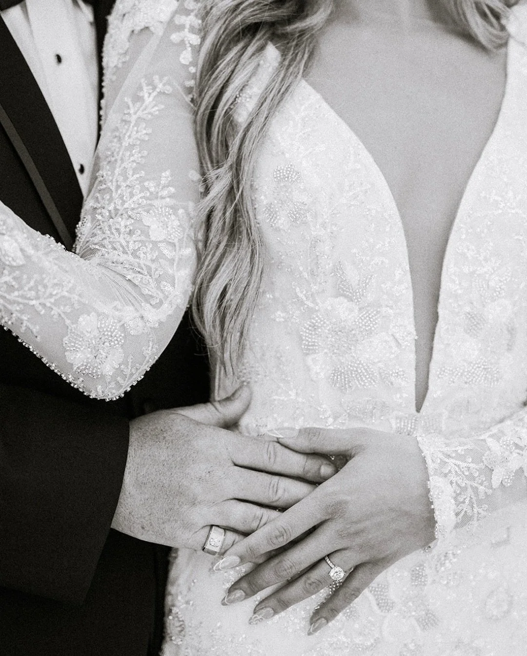 Always a fan of deep V dress and good dance party!  T&amp;D wedding did not disappoint. 

Planner @dreamgroupplanners 
Venue @fairmontpacific 
Decor @koncept.events 
Hair &amp; Makeup @theloveteam_official 

#vancouverwedding #vancouverweddingphotogr