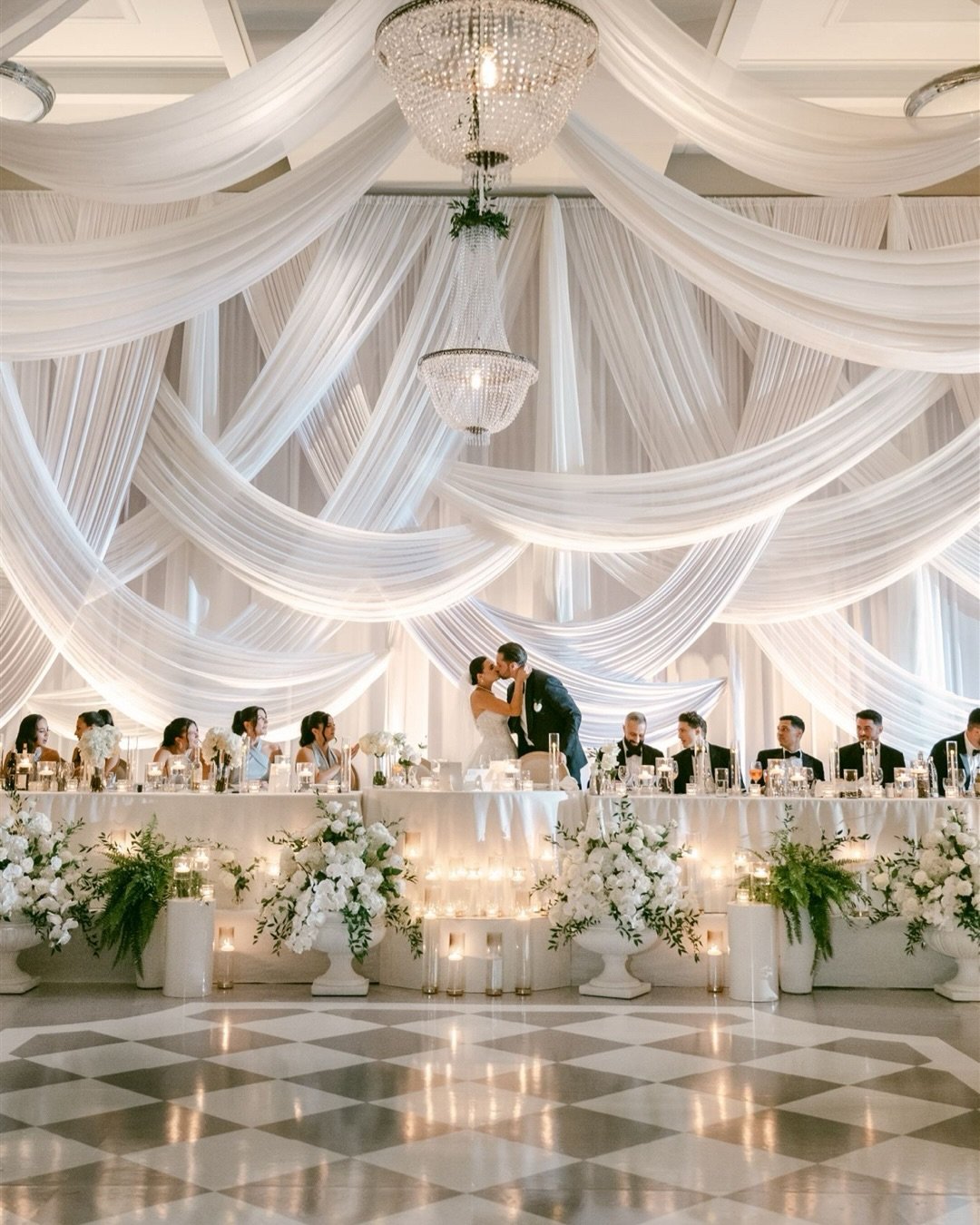 Some reception moments &amp; a lot of smiles for B&amp;F. 

Planning @elisa.fab 
Decor @debuteventdesign 
Venue @ilcentrovan 

#Italianwedding #iccwedding #vancouverweddingphotographer
