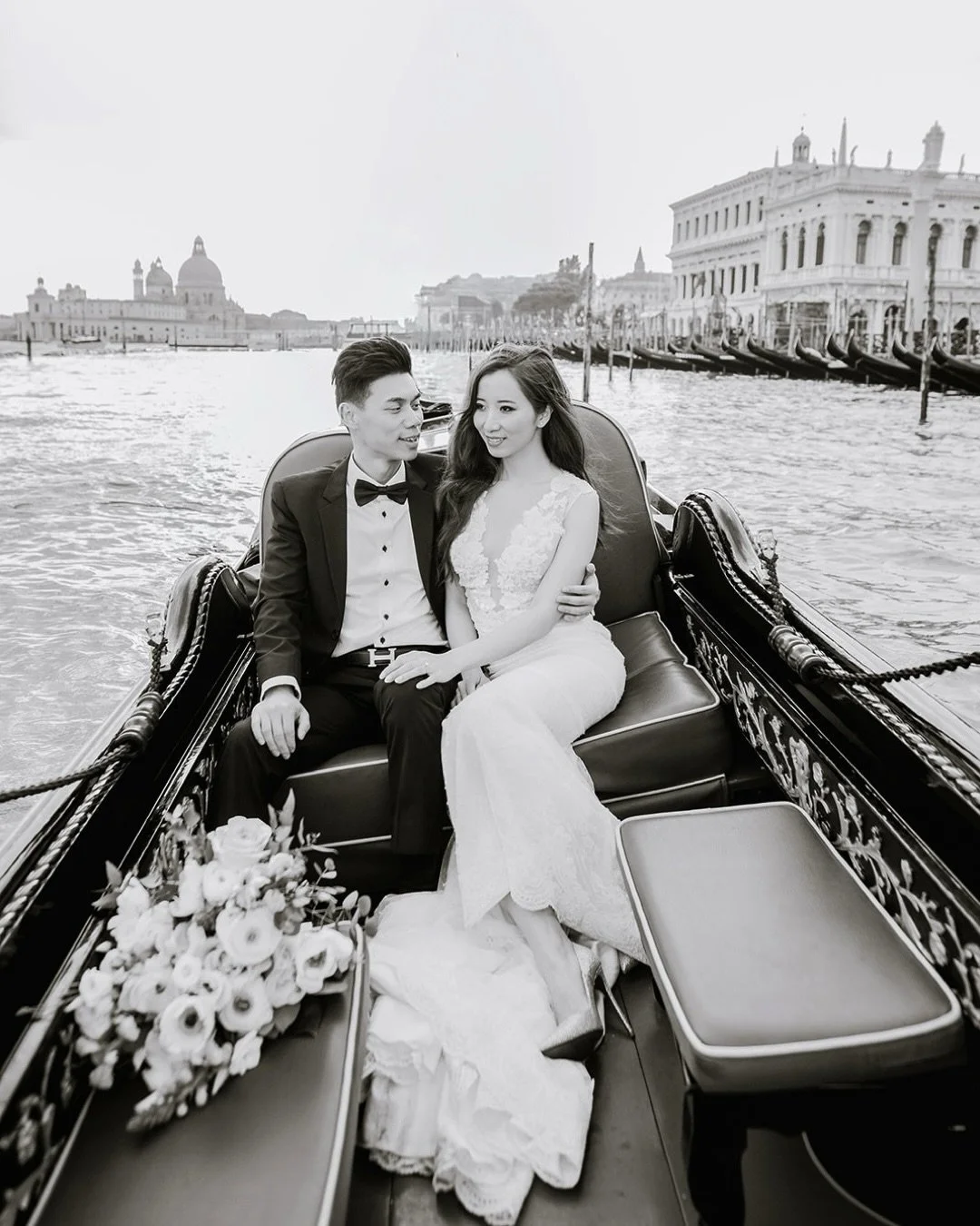 Now that AI removal is better, anyone else going back into old photos and editing out things they didn&rsquo;t like?!

Comparing the before &amp; afters, I actually don&rsquo;t mind the gondolier, I just always thought about how disappointed the coup