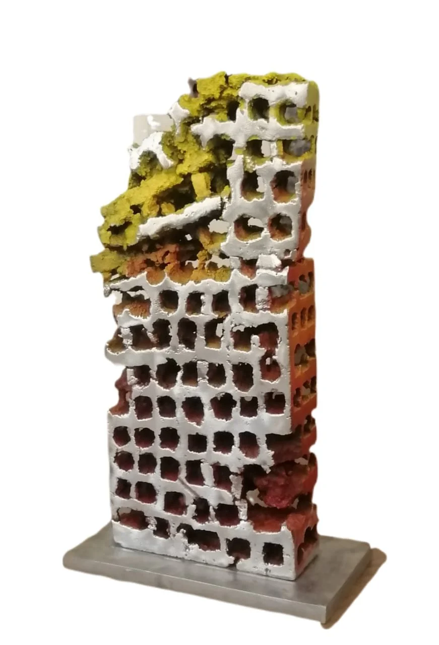 Bassam Kyrillos 34x20x60cm.jpeg