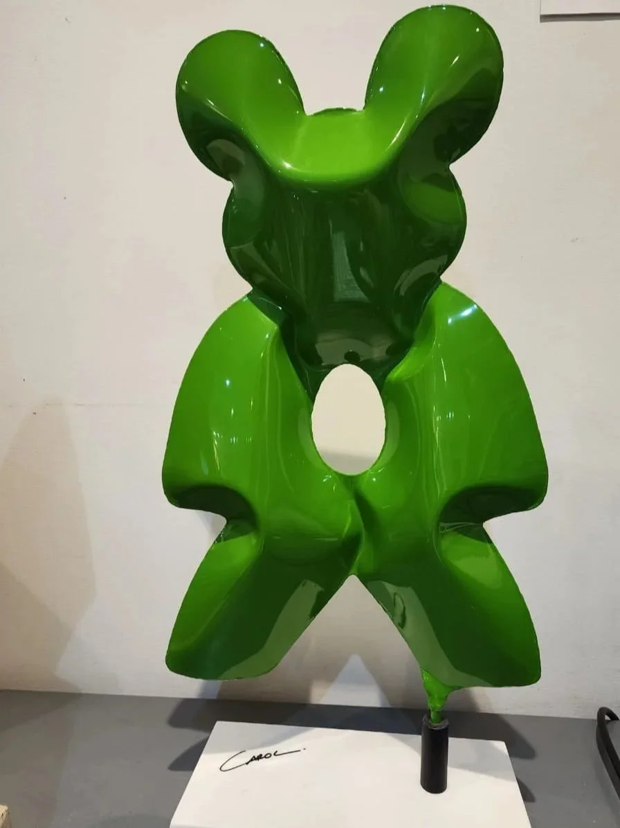 Carole+Maalouf-Teddy-+50+x+31+%28base+25+x+12+cm+%29+1%3A11+inflated+steel+sculpture+coated+polyrethane+on+marble+base+.jpg