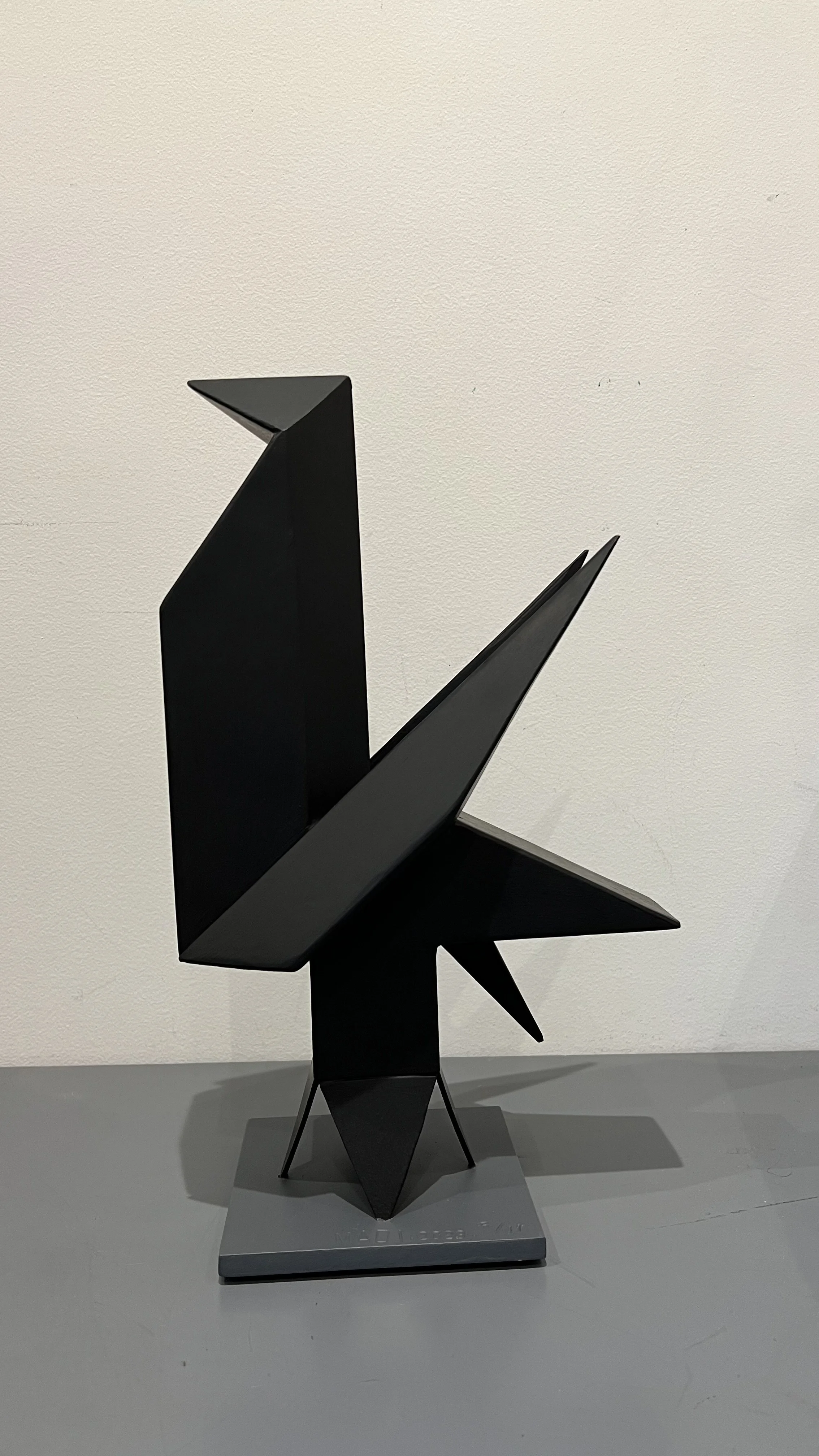 33 x 20 x 10cm 2023 2:11.jpg