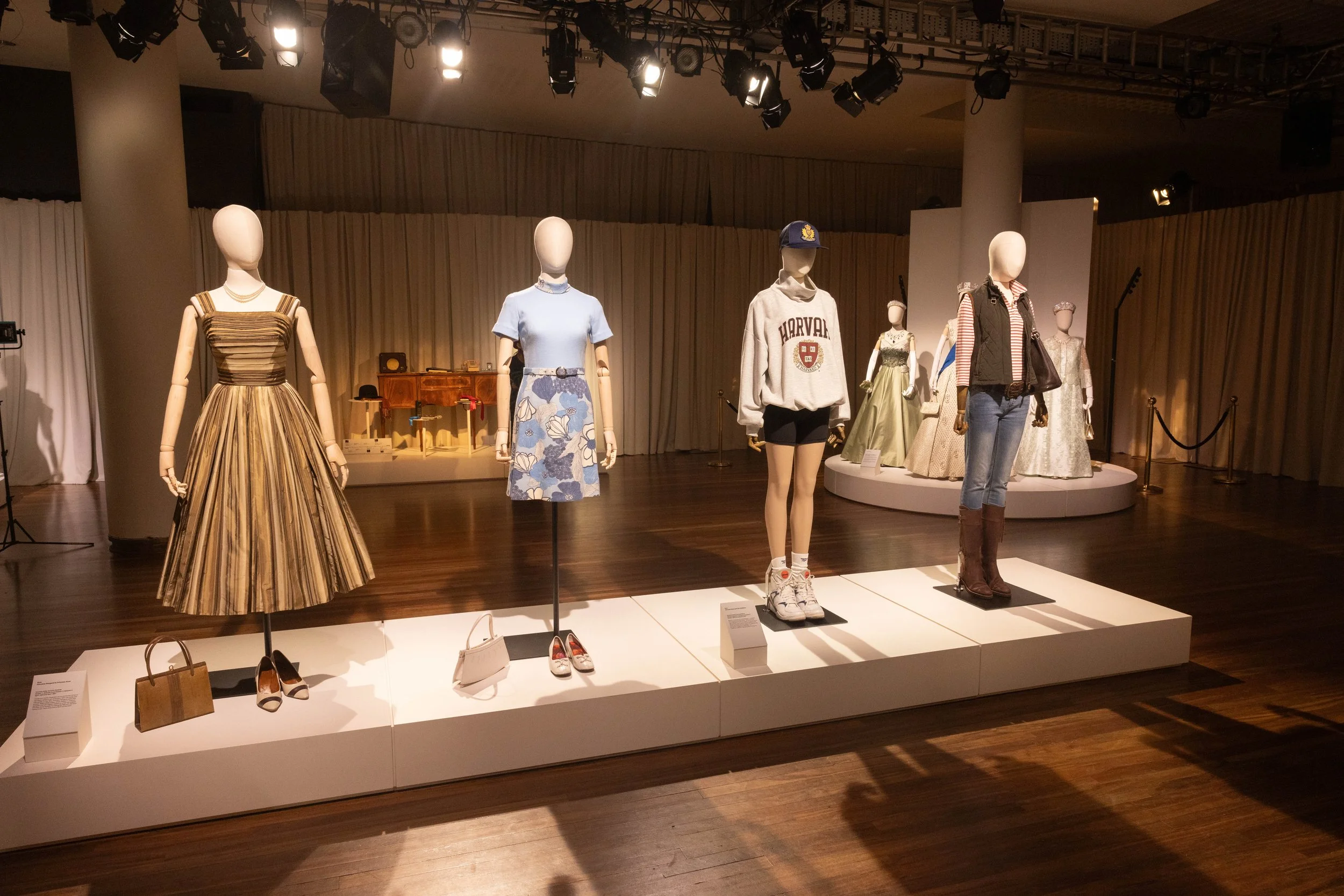 The Crown Netflix-14.jpg