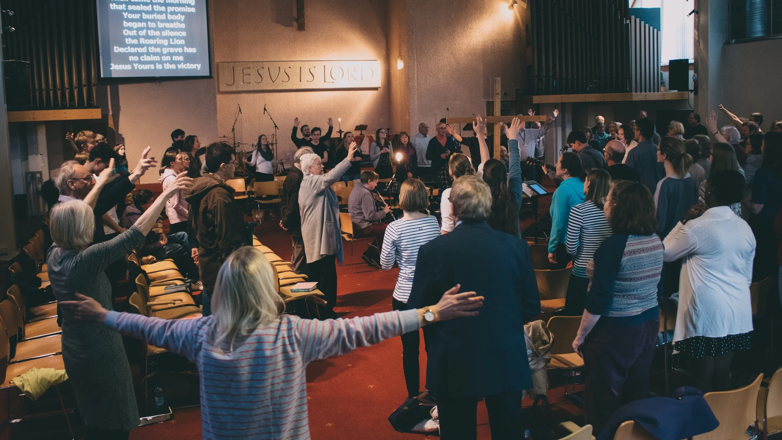 sundays-18.30-evening-gathering-apr19-eo-13-2.jpg