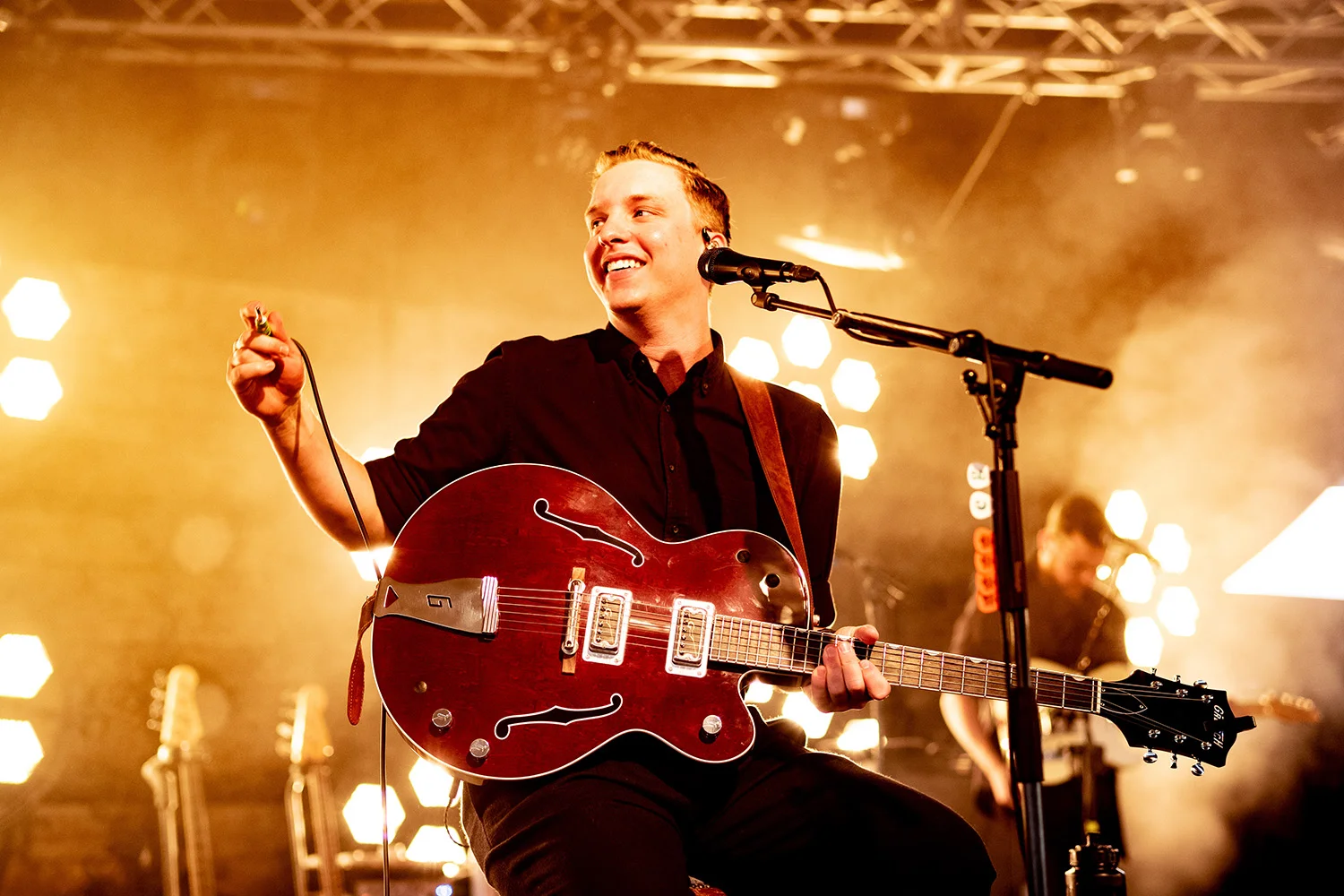 SATURDAY _George Ezra_DANIELALEXANDERHARRIS_L1003222.jpg