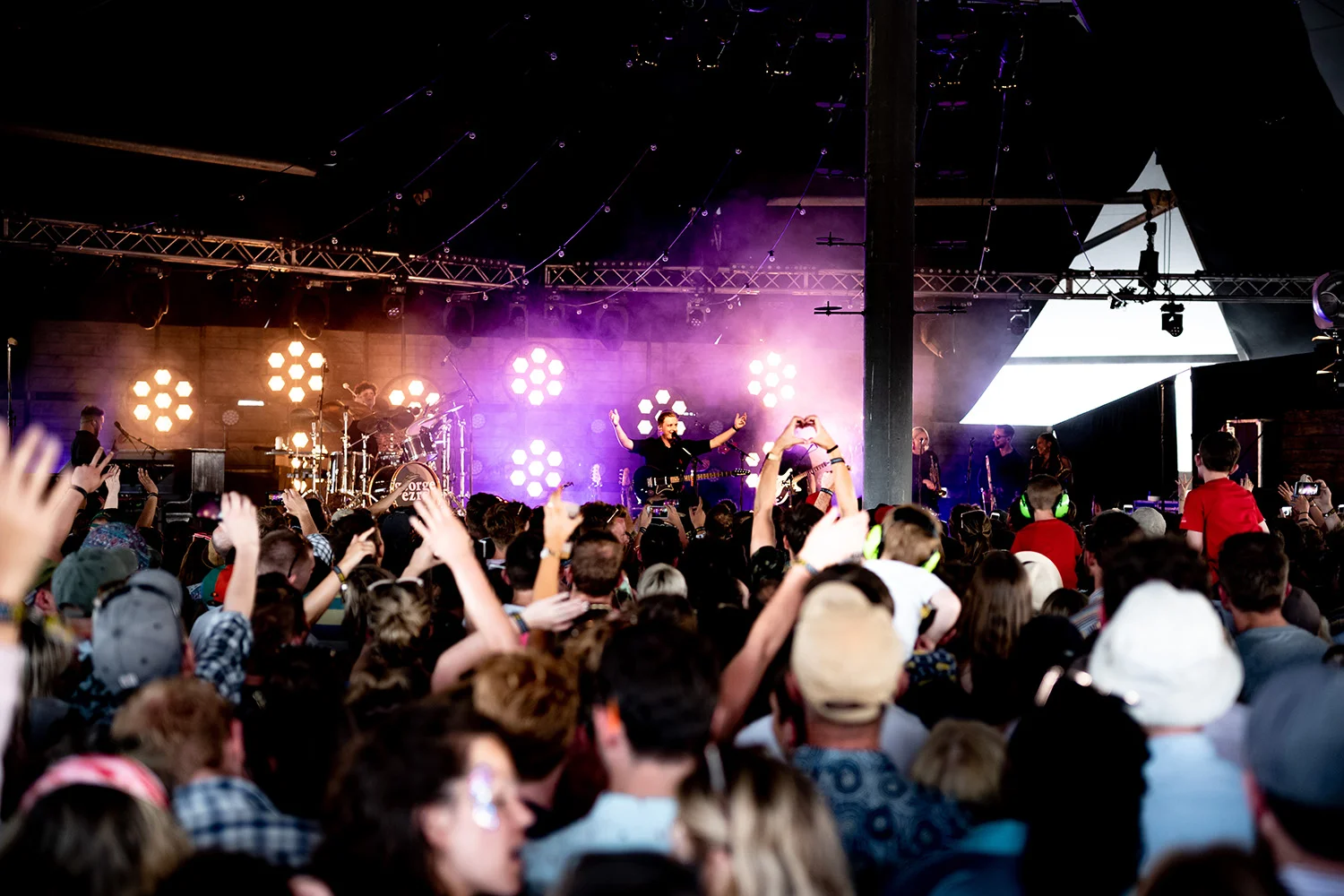 SATURDAY _George Ezra_DANIELALEXANDERHARRIS_L1003328.jpg
