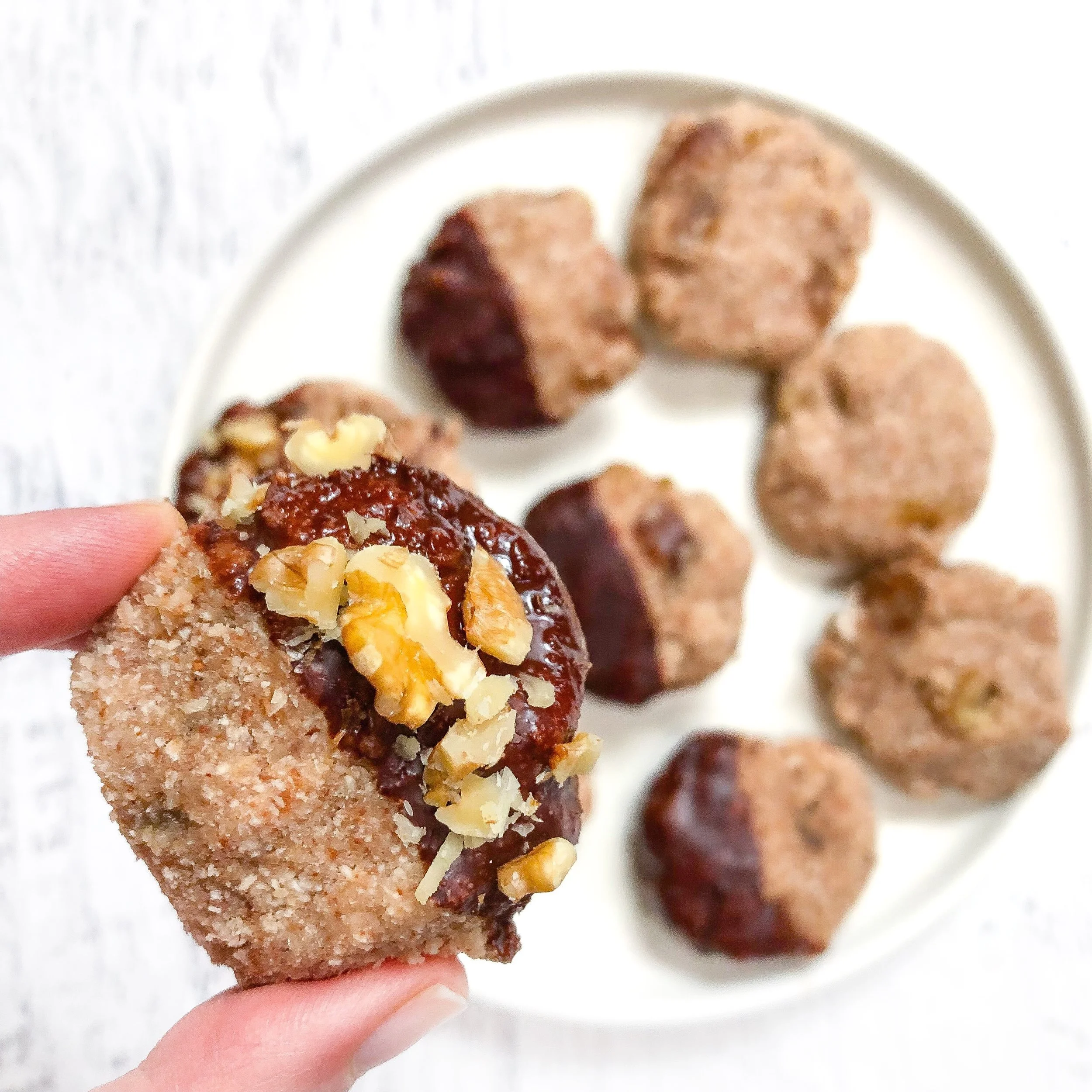 Walnut Date No Bake Cookies- zero waste &amp; no added sugar