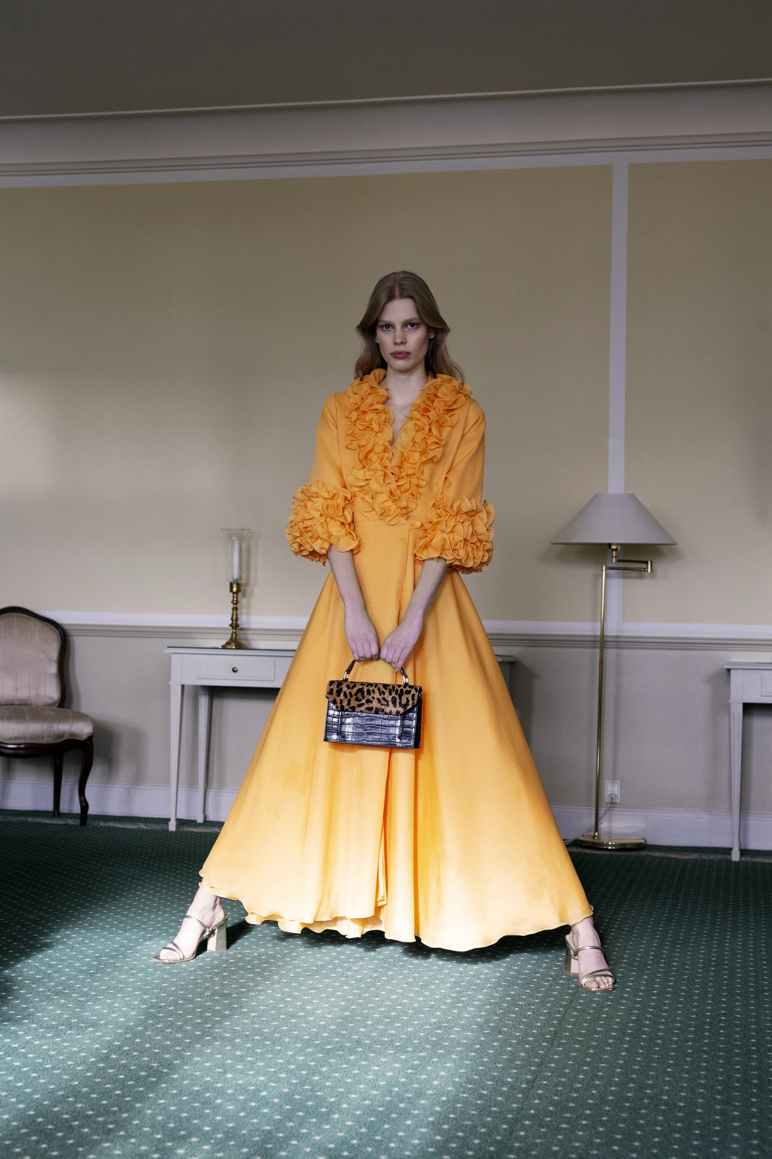 Adax_AW200w582.jpg