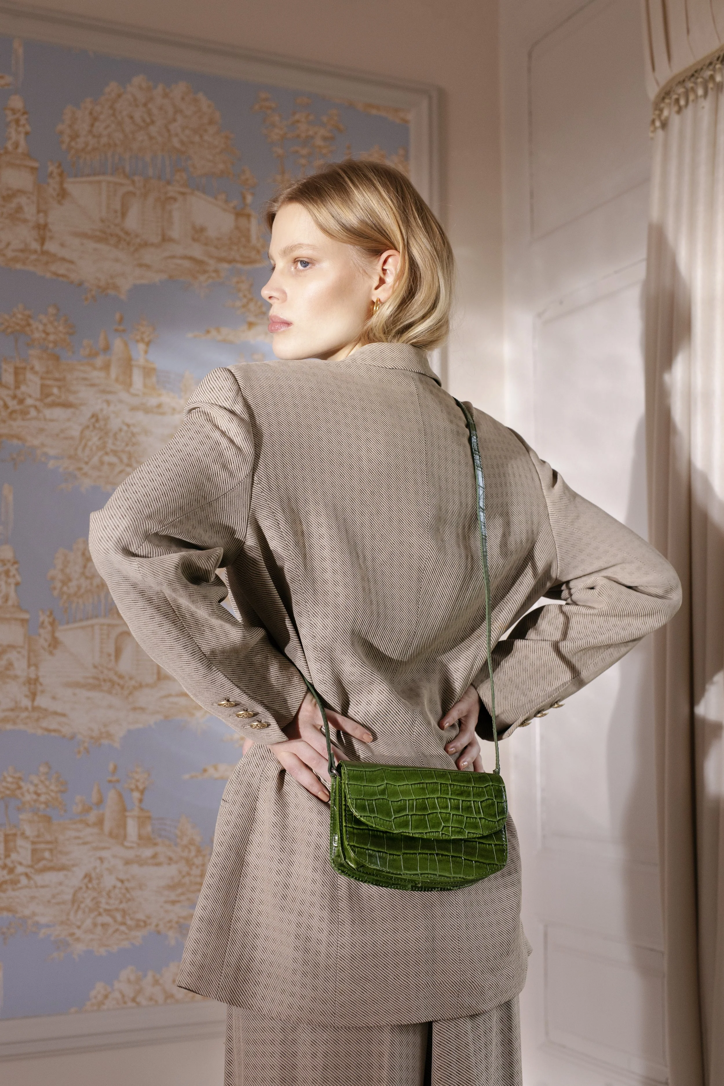 Adax_AW200188.jpg